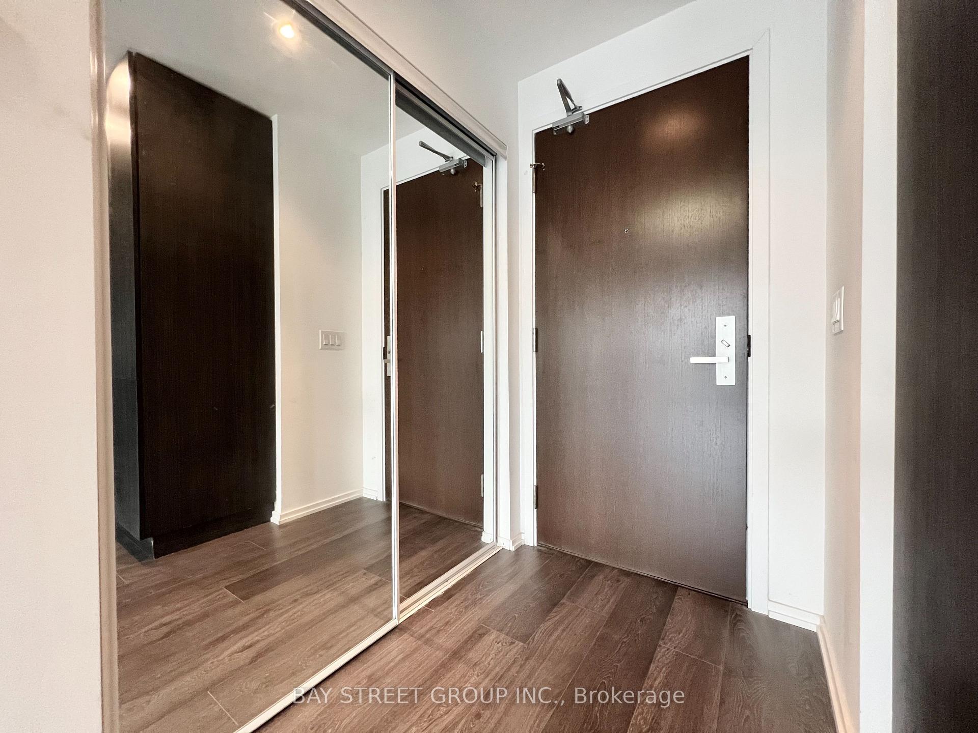 Photo 7 of Unit 1216, 70 Temperance Street, Toronto, Bay Street Corridor — HOMEH