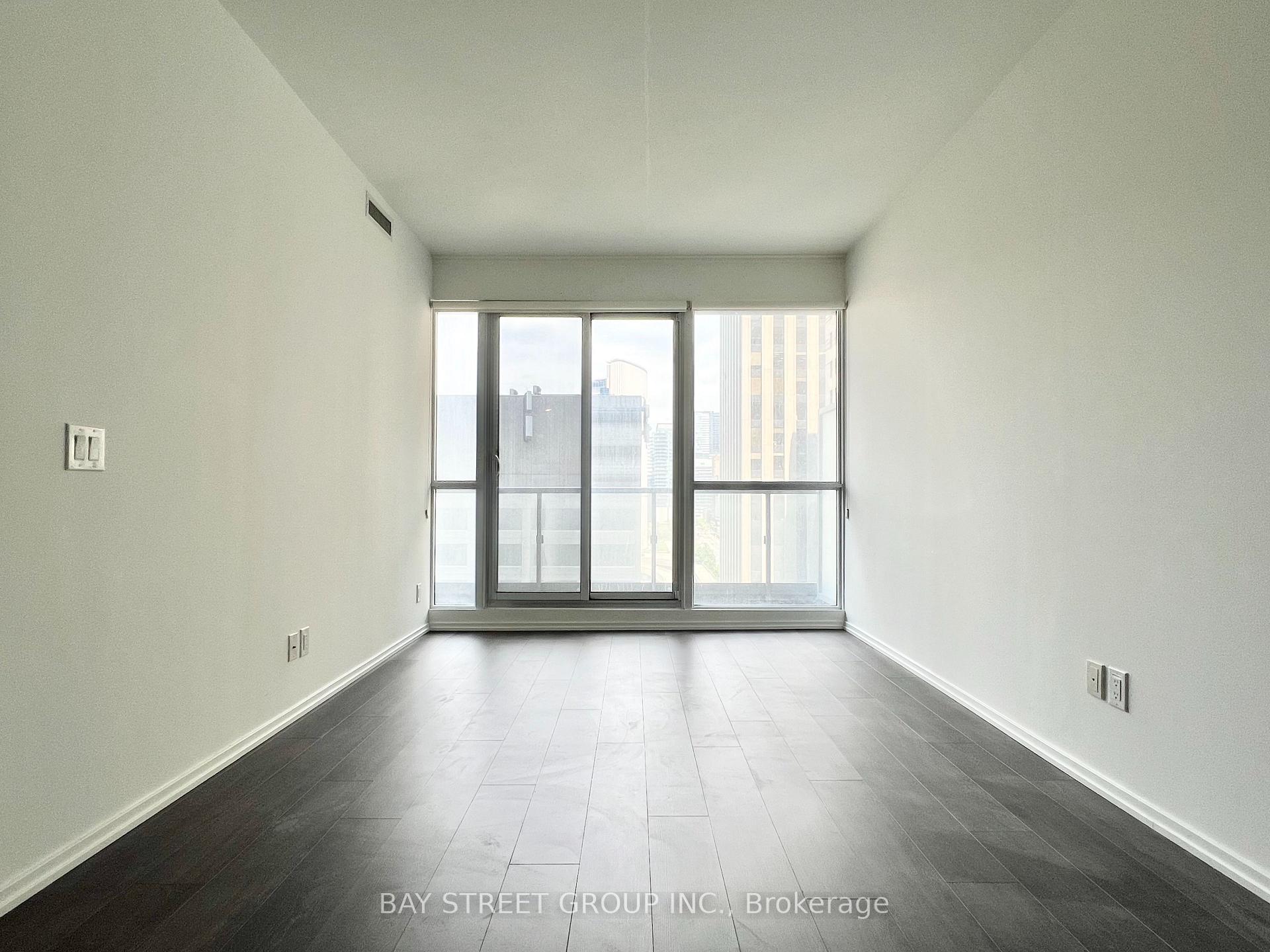 Photo 9 of Unit 1216, 70 Temperance Street, Toronto, Bay Street Corridor — HOMEH