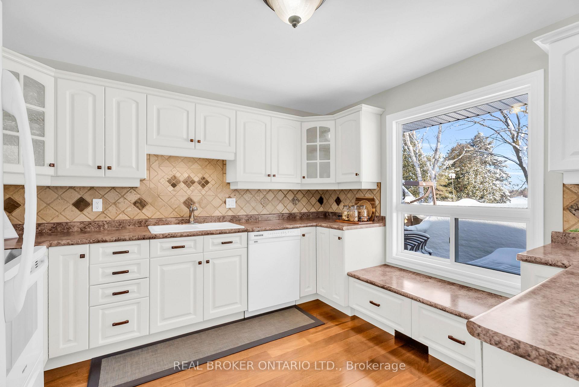 Photo 19 of 2477 Old Fort Road, Tay, Rural Tay — HOMEH