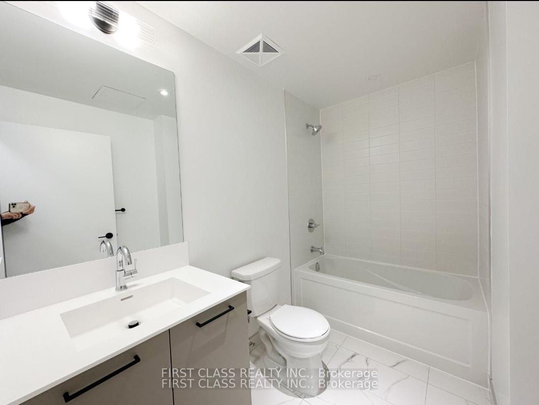 Photo 5 of Unit B008, 20 Legarfeld Drive, Brampton, Northwest Brampton — HOMEH