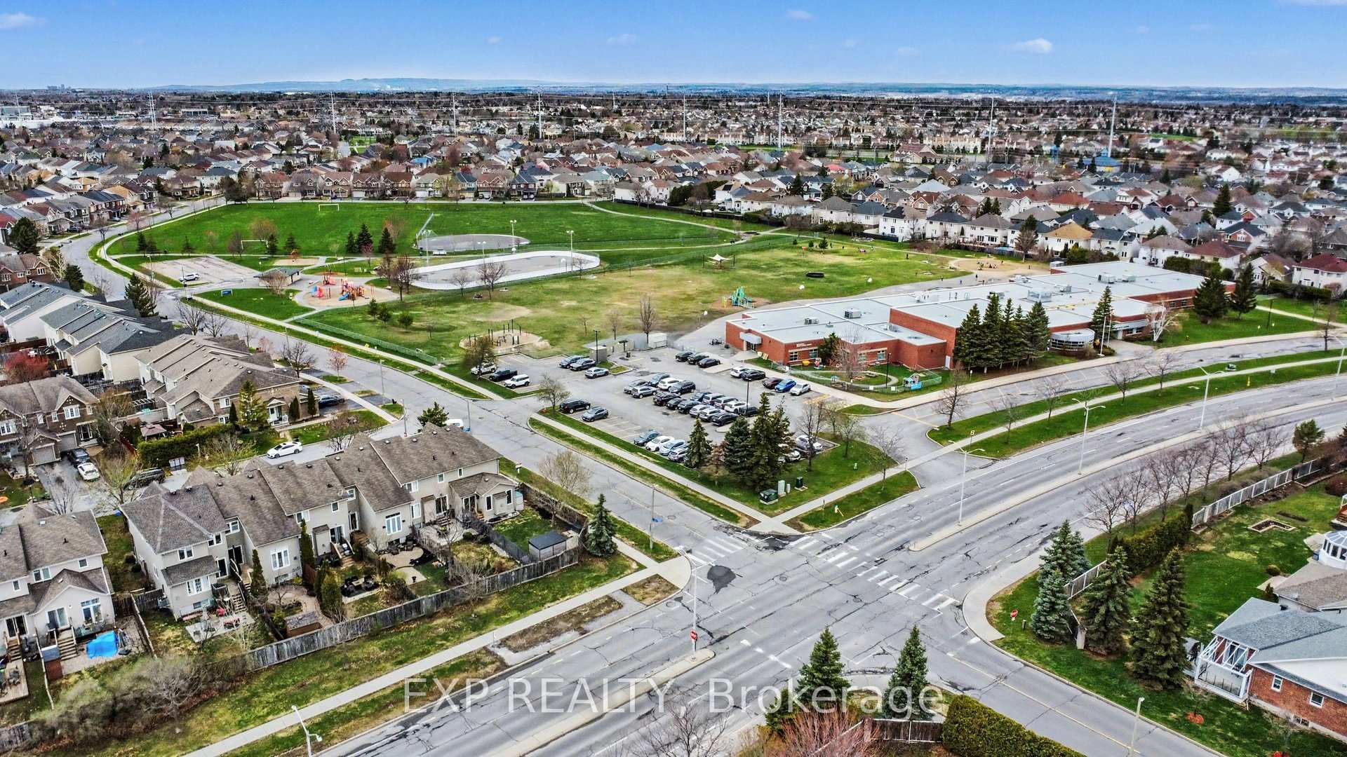 Photo 33 of 2100 Melette Crescent, Ottawa, Avalon East — HOMEH