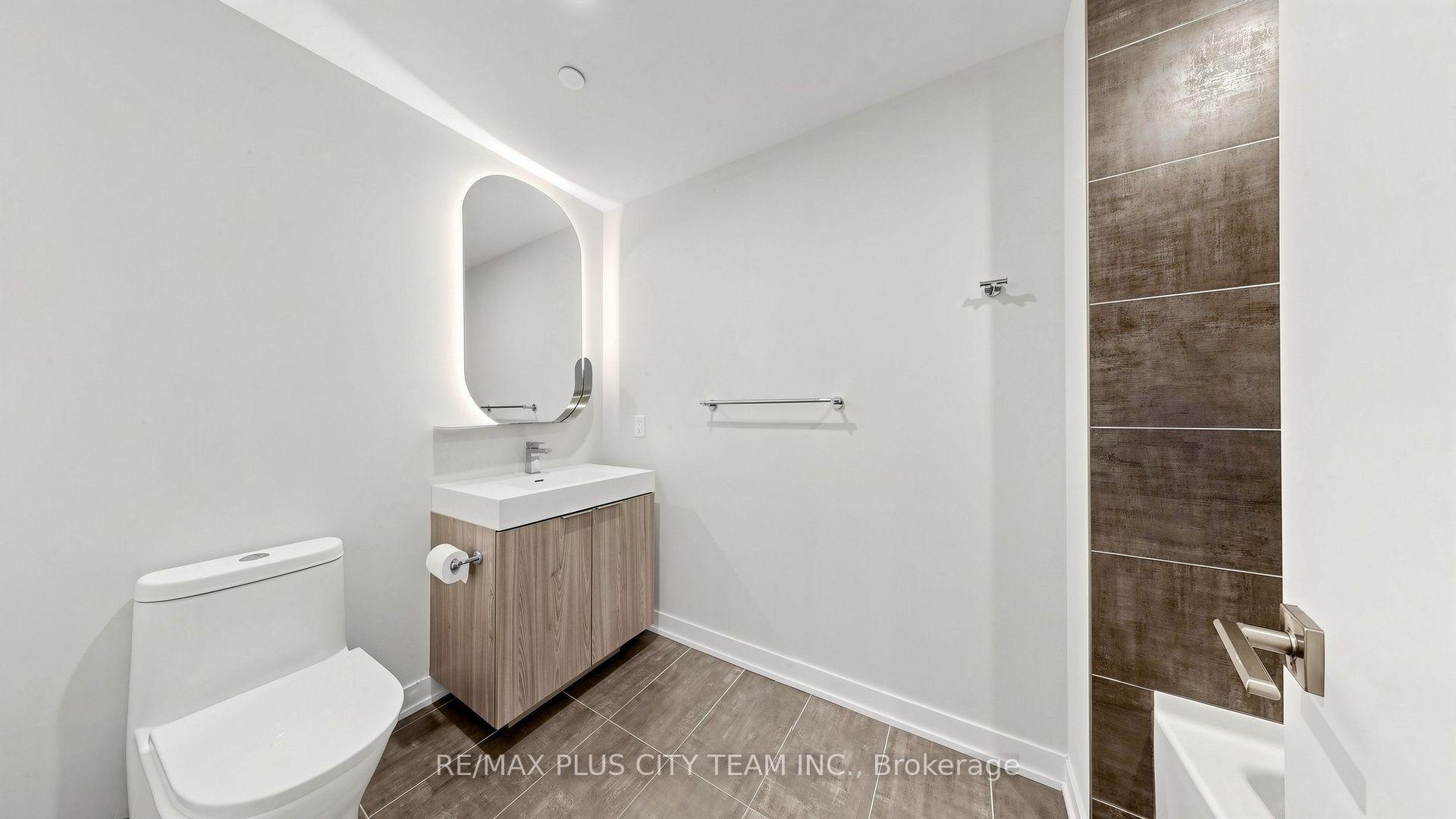 Photo 19 of Unit 407, 15 Holmes Avenue, North York, Willowdale East — HOMEH