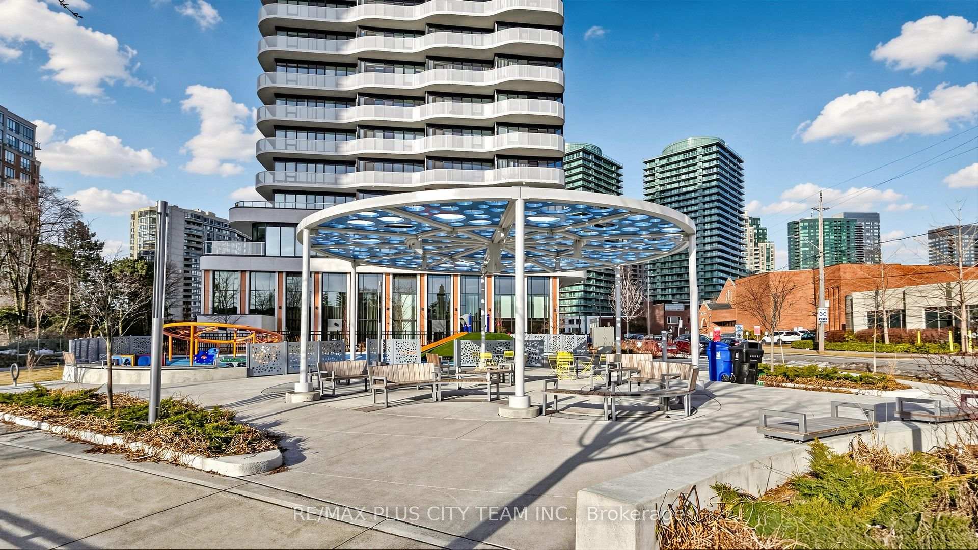 Photo 41 of Unit 407, 15 Holmes Avenue, North York, Willowdale East — HOMEH