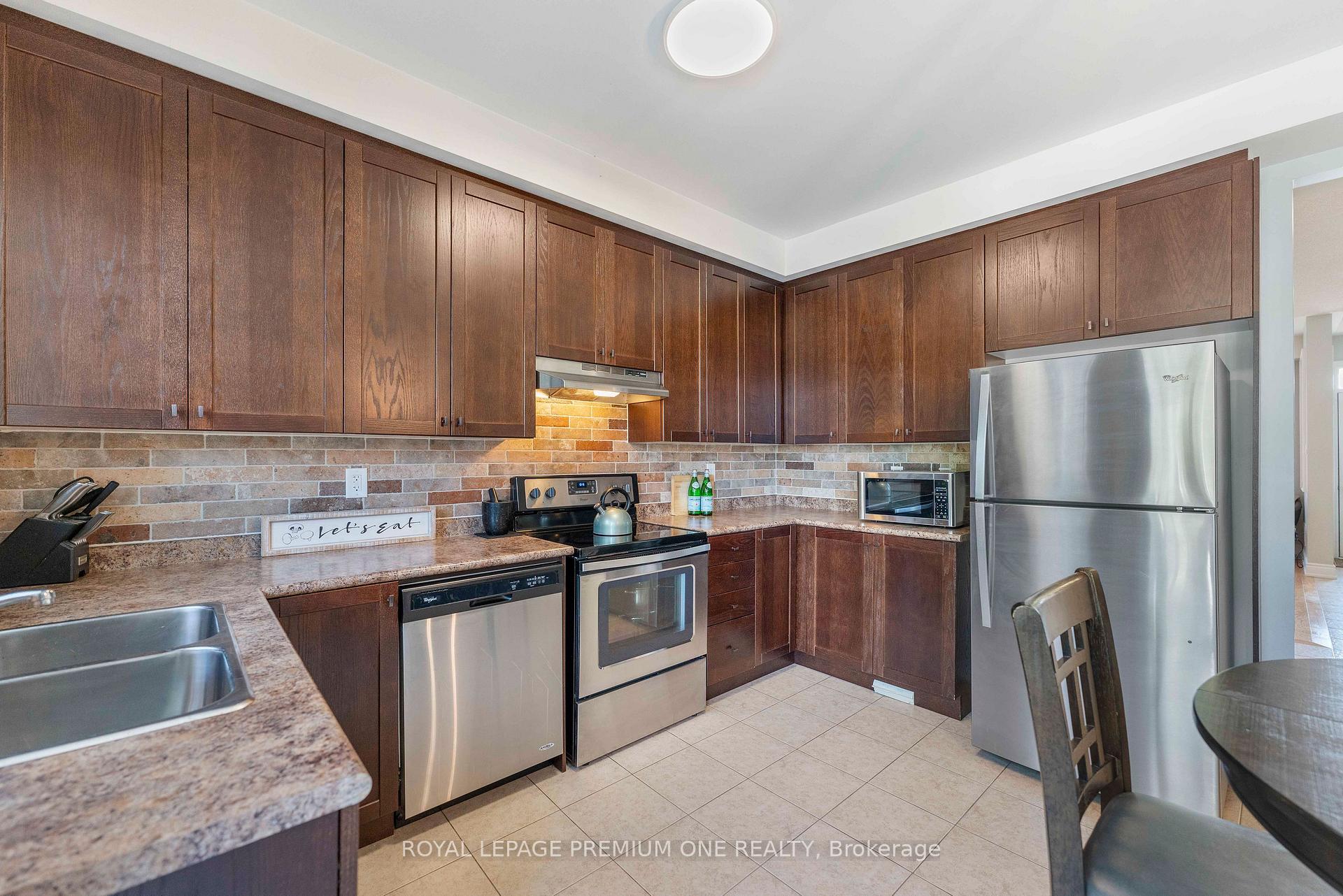 Photo 9 of 86 Sydie Lane, New Tecumseth, Tottenham — HOMEH