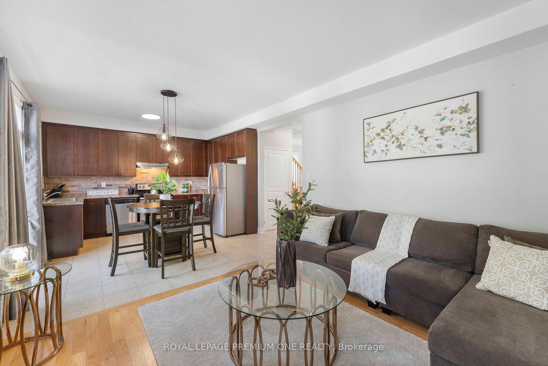 Photo 12 of 86 Sydie Lane, New Tecumseth, Tottenham — HOMEH