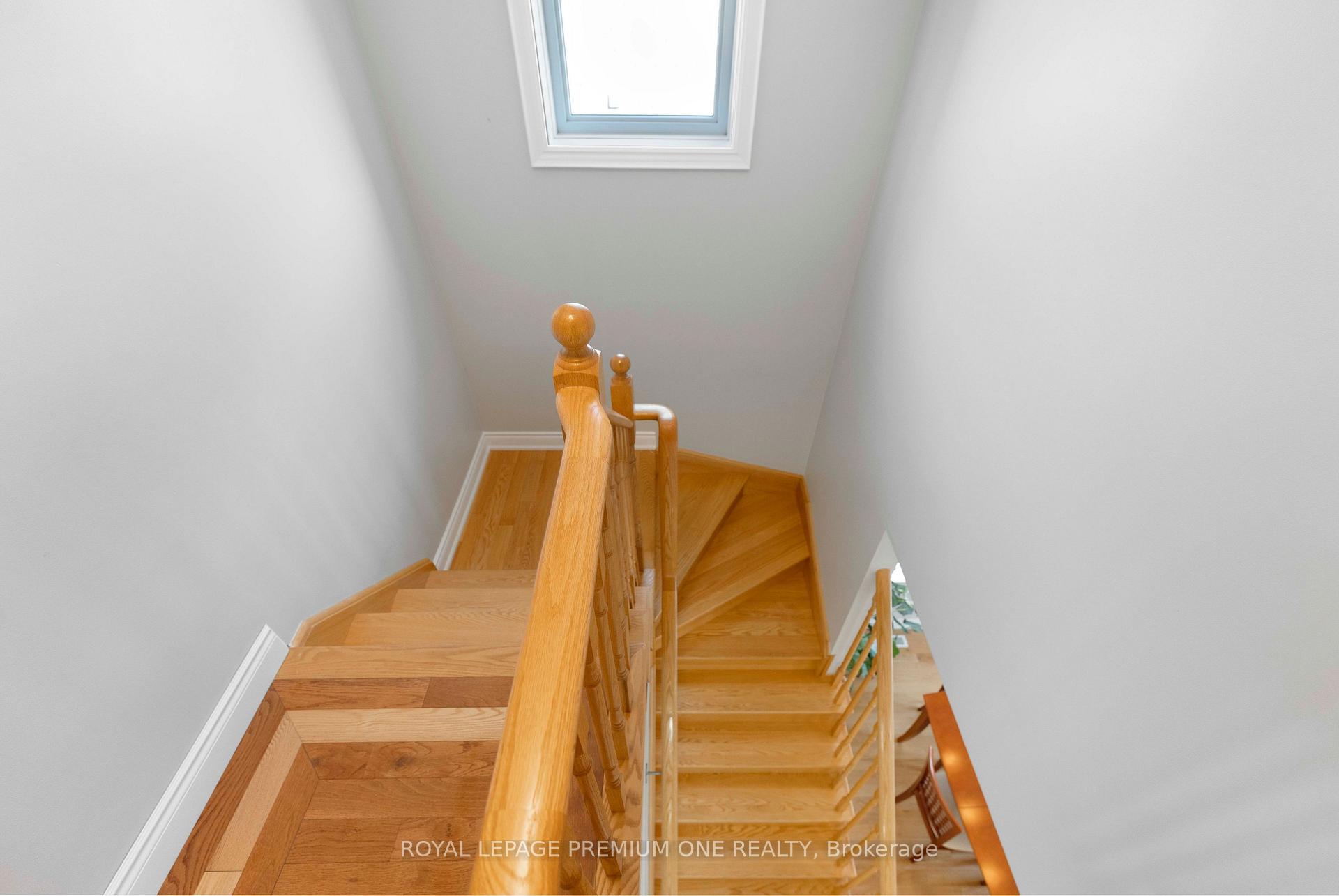 Photo 17 of 86 Sydie Lane, New Tecumseth, Tottenham — HOMEH
