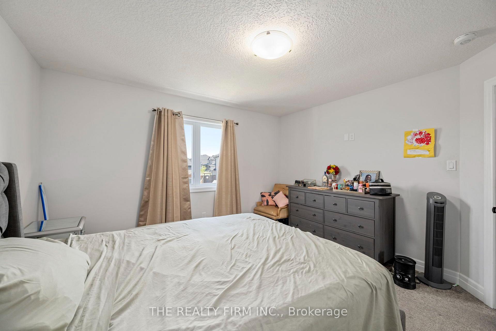 Photo 19 of 77 Acorn Trail, St. Thomas — HOMEH