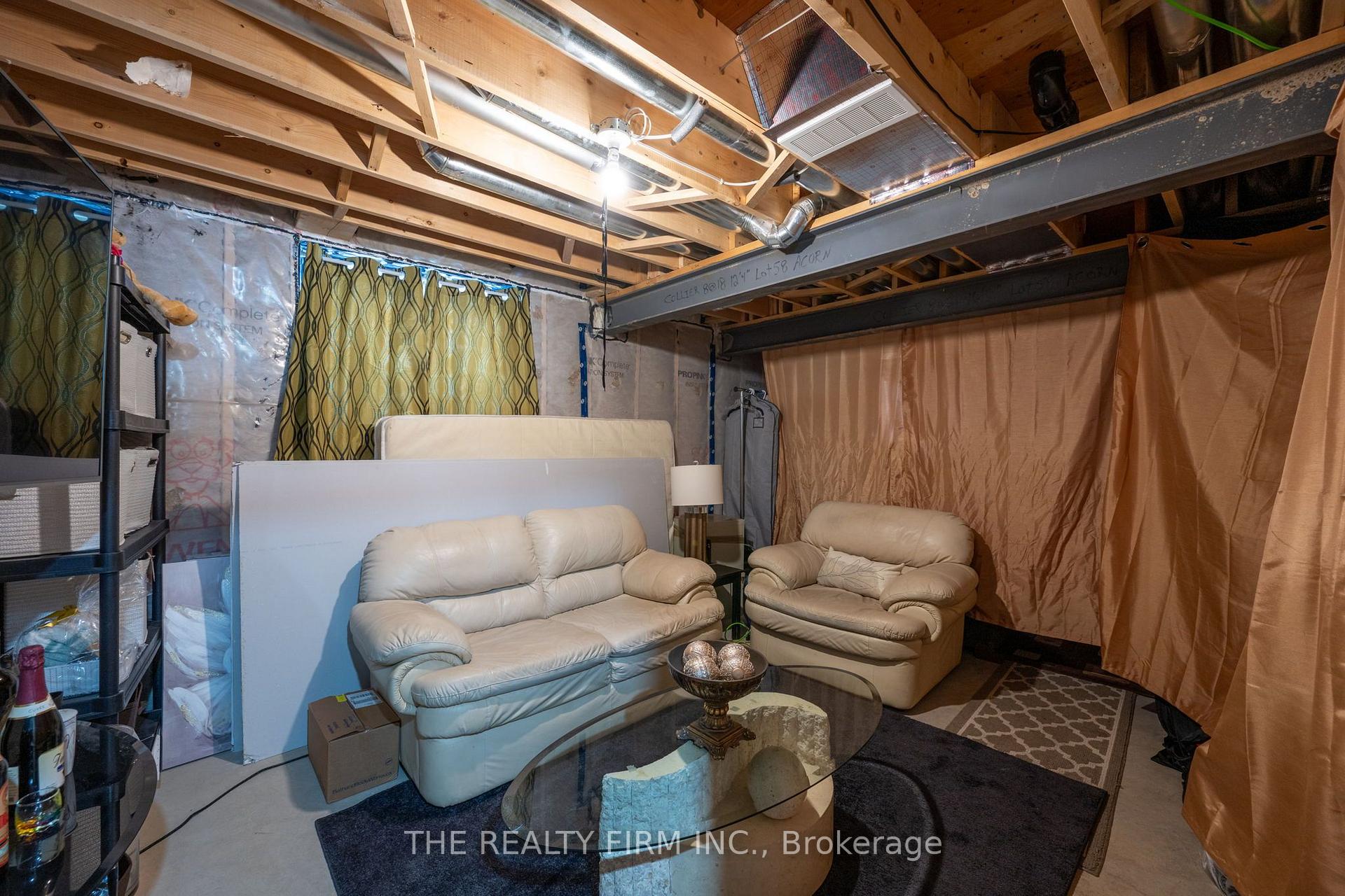 Photo 31 of 77 Acorn Trail, St. Thomas — HOMEH