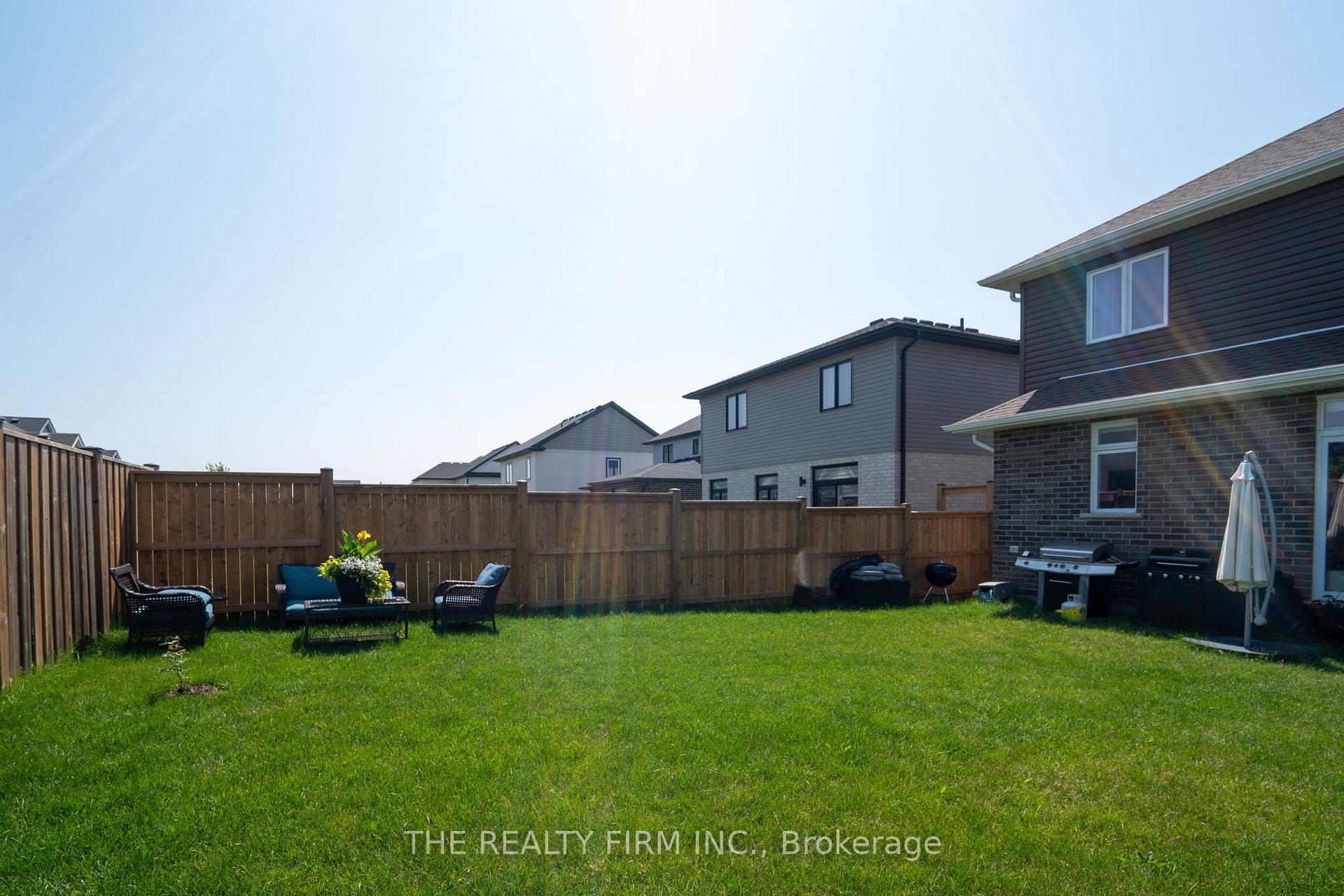 Photo 35 of 77 Acorn Trail, St. Thomas — HOMEH