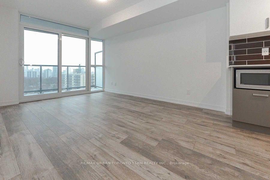 Photo 6 of Unit 1709, 125 Redpath Avenue, Toronto, Mount Pleasant West — HOMEH