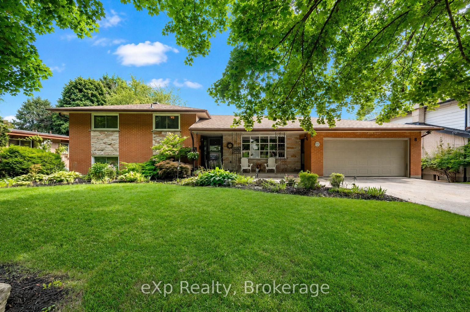 Photo 1 of 8 Malvern Crescent, Guelph, Pineridge/Westminster Woods — HOMEH