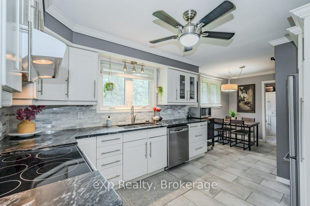 Photo 9 of 8 Malvern Crescent, Guelph, Pineridge/Westminster Woods — HOMEH