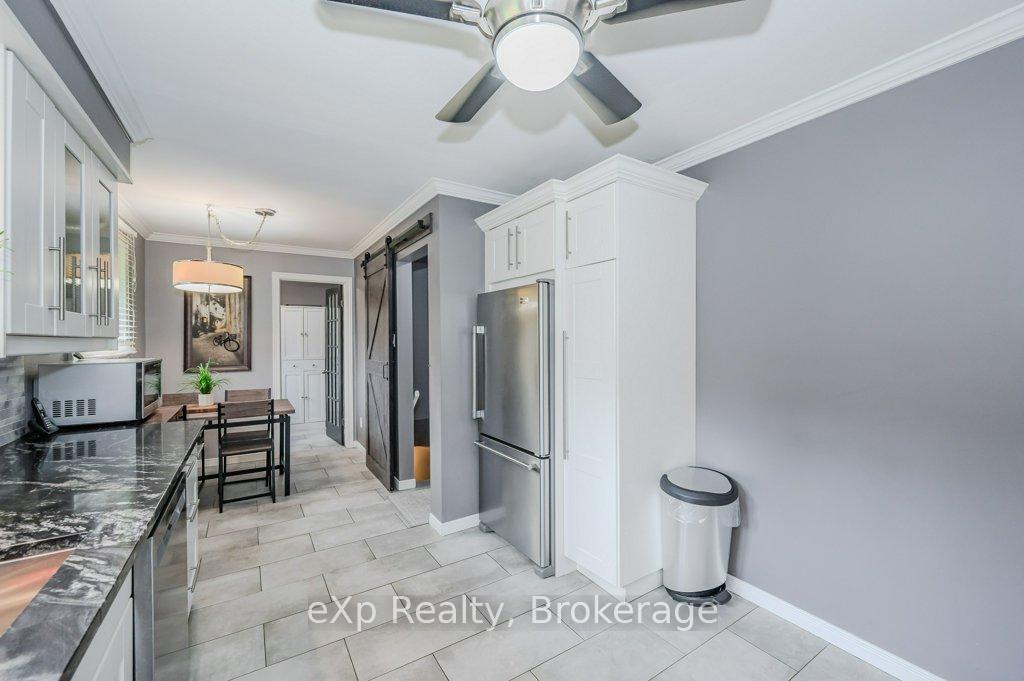 Photo 11 of 8 Malvern Crescent, Guelph, Pineridge/Westminster Woods — HOMEH