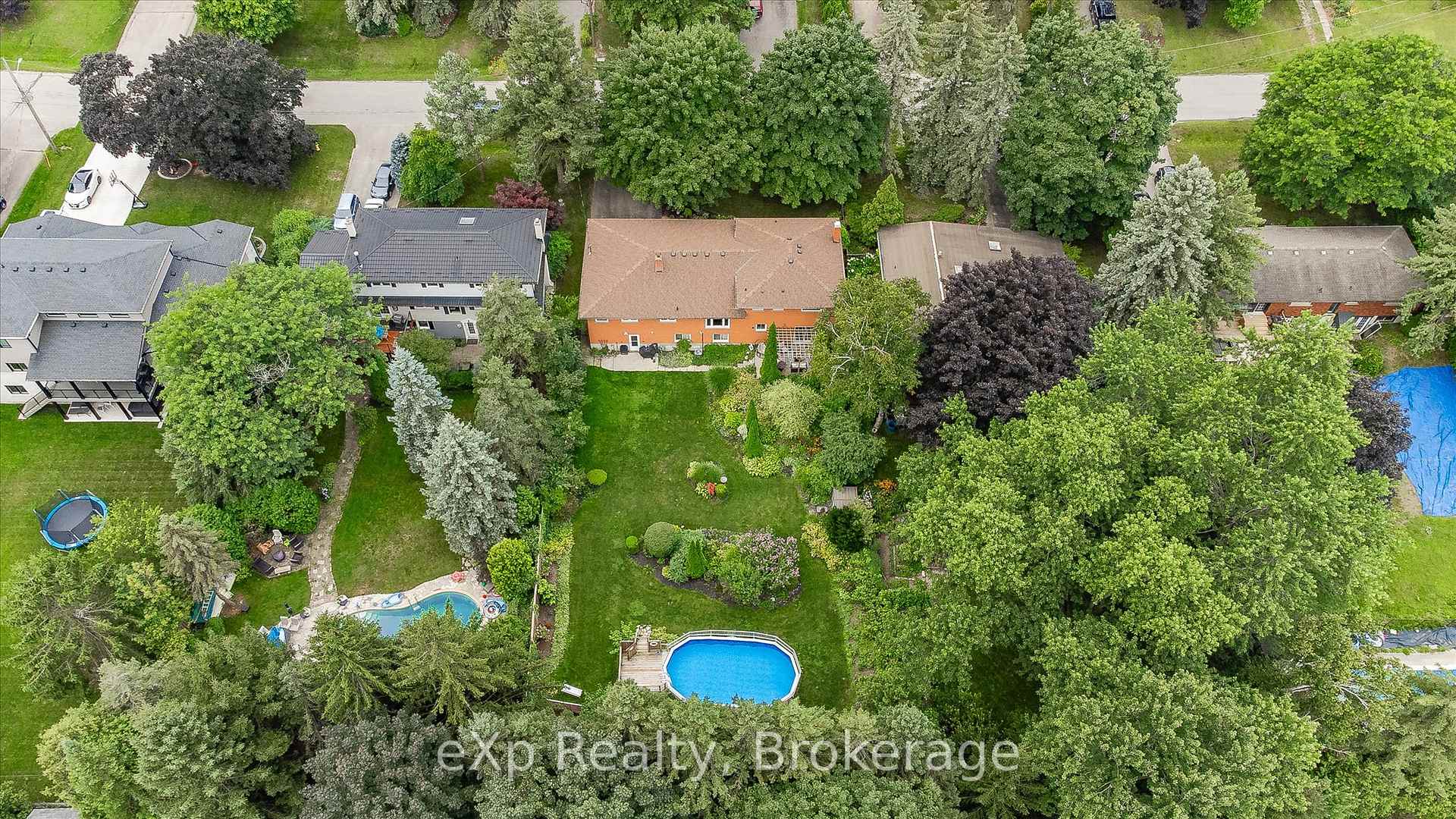 Photo 43 of 8 Malvern Crescent, Guelph, Pineridge/Westminster Woods — HOMEH