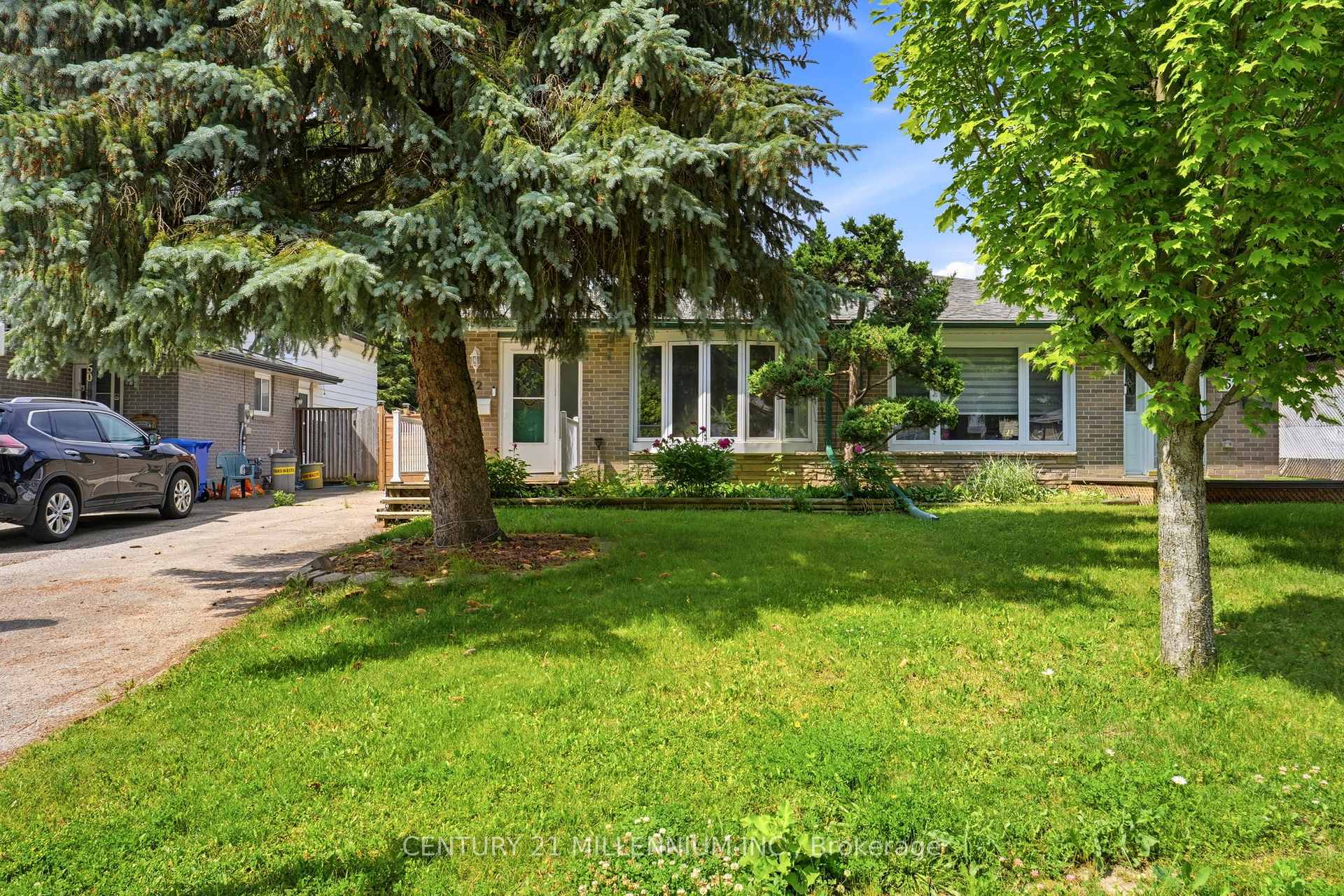 Photo 1 of 52 Carlton Drive, Orangeville — HOMEH
