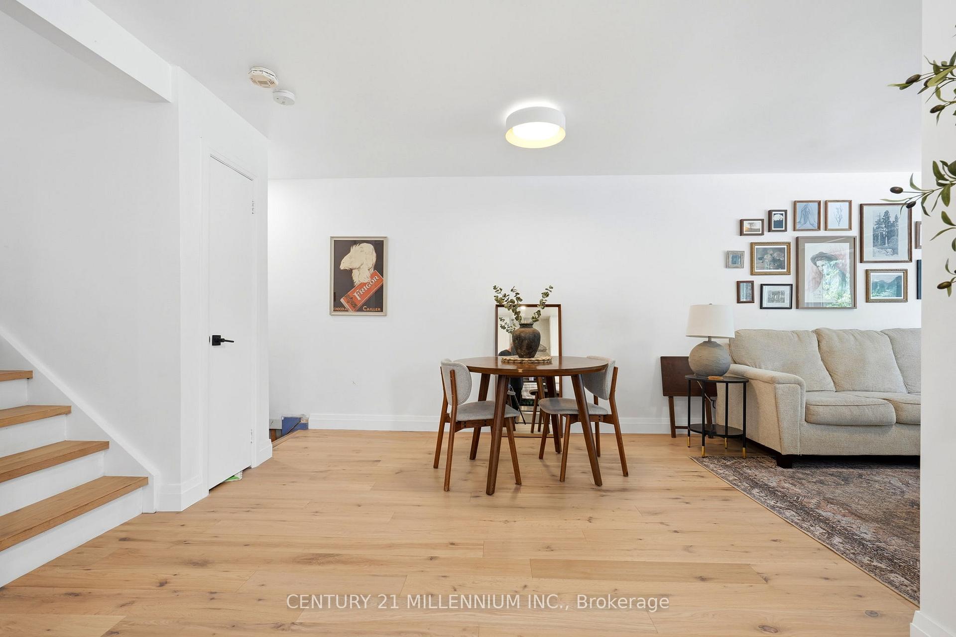 Photo 7 of 52 Carlton Drive, Orangeville — HOMEH