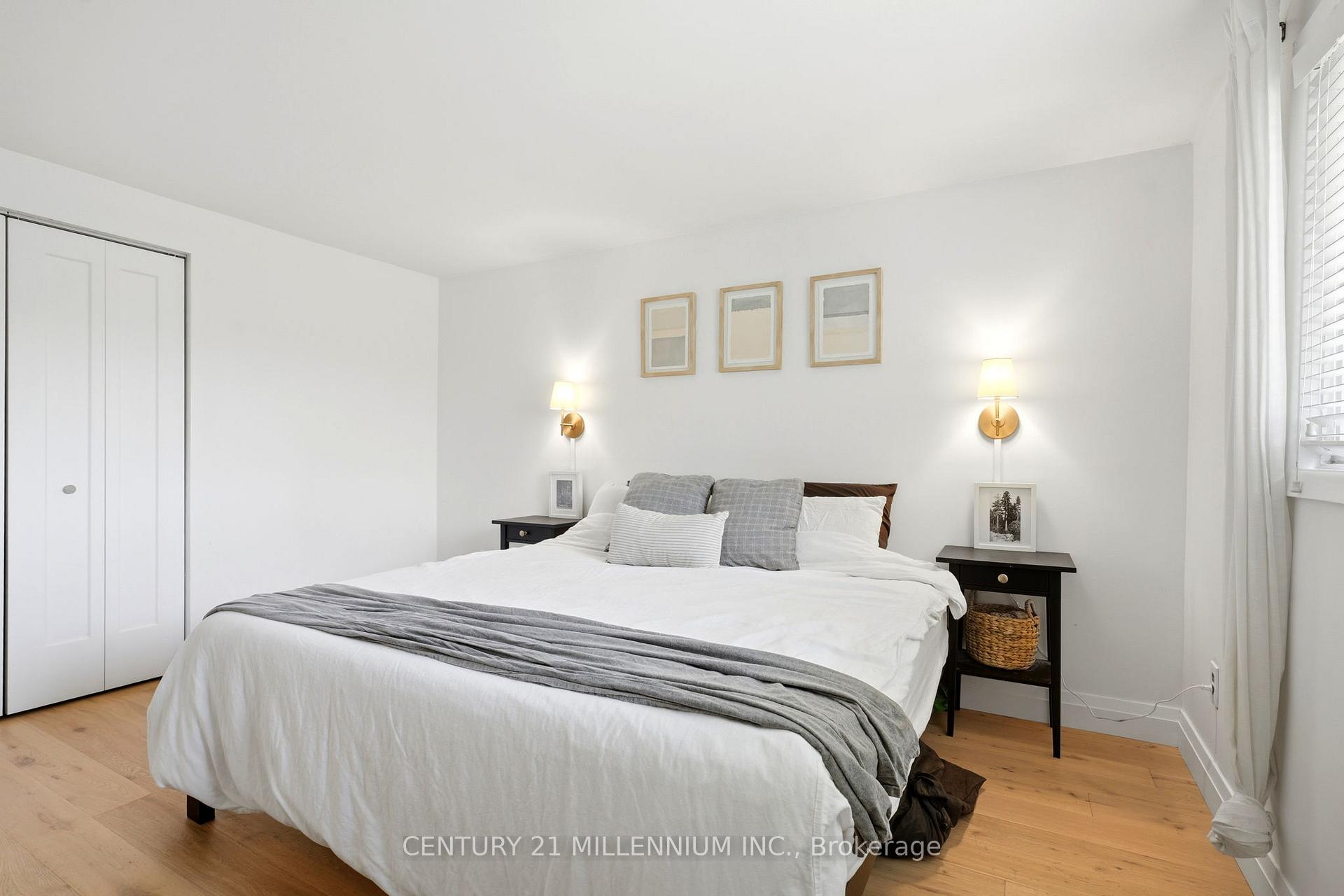 Photo 16 of 52 Carlton Drive, Orangeville — HOMEH