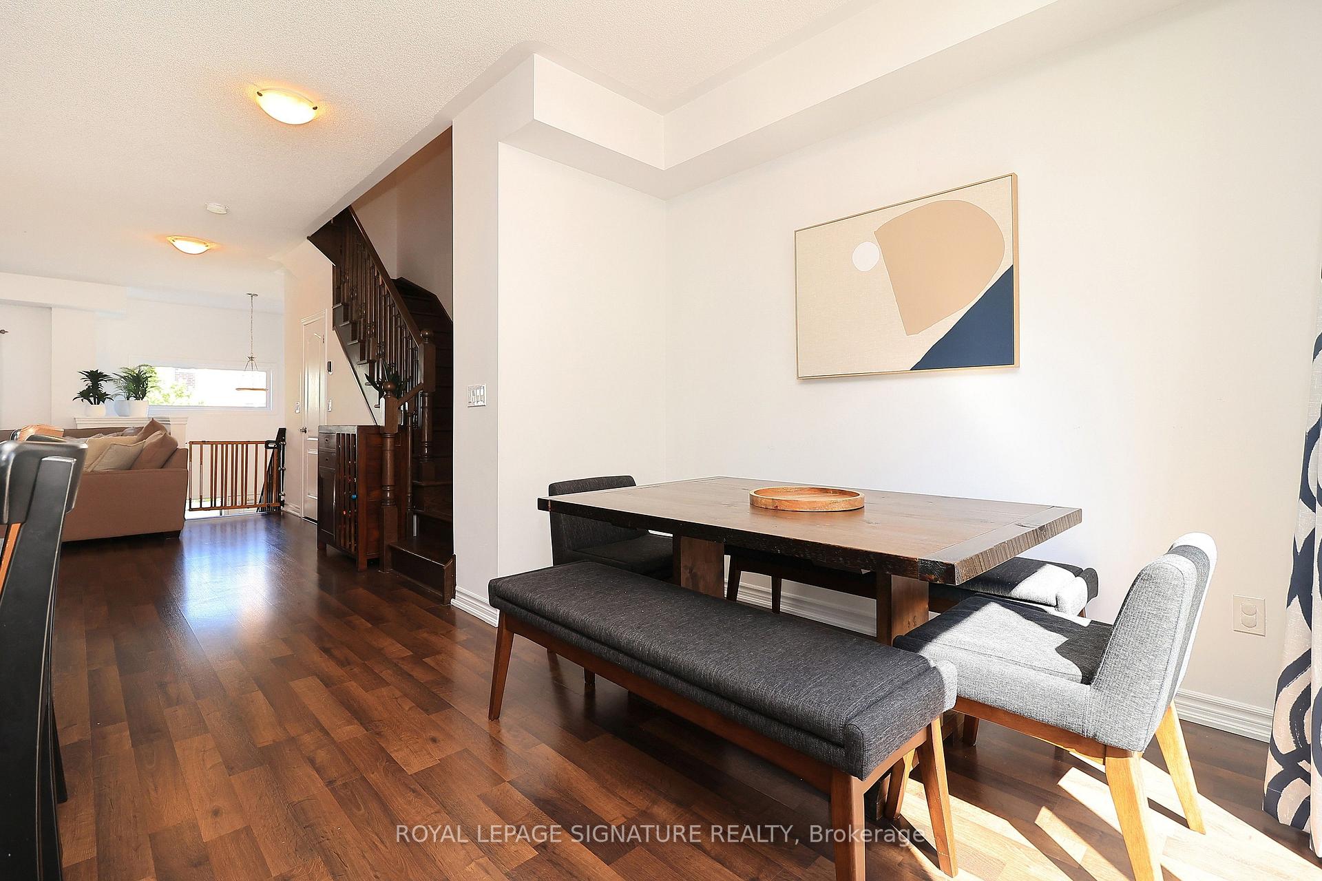 Photo 15 of 4 Coneflower Crescent, North York, Westminster-Branson — HOMEH