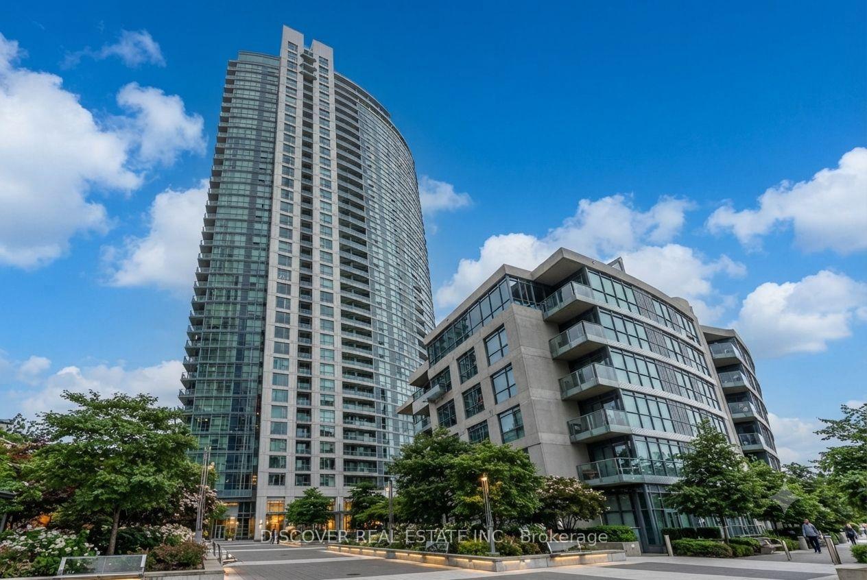 Front of Unit 2609, 215 Fort York Boulevard