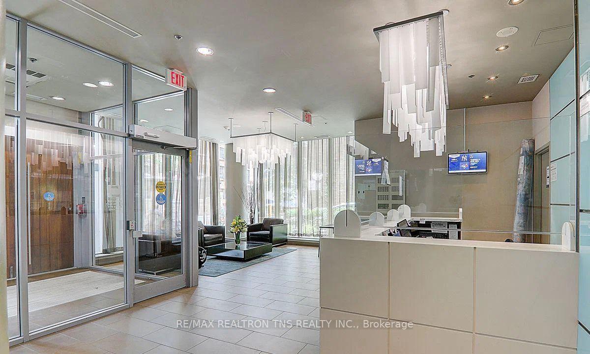 Photo 7 of Unit 305, 126 Simcoe Street, Toronto, Waterfront Communities — HOMEH
