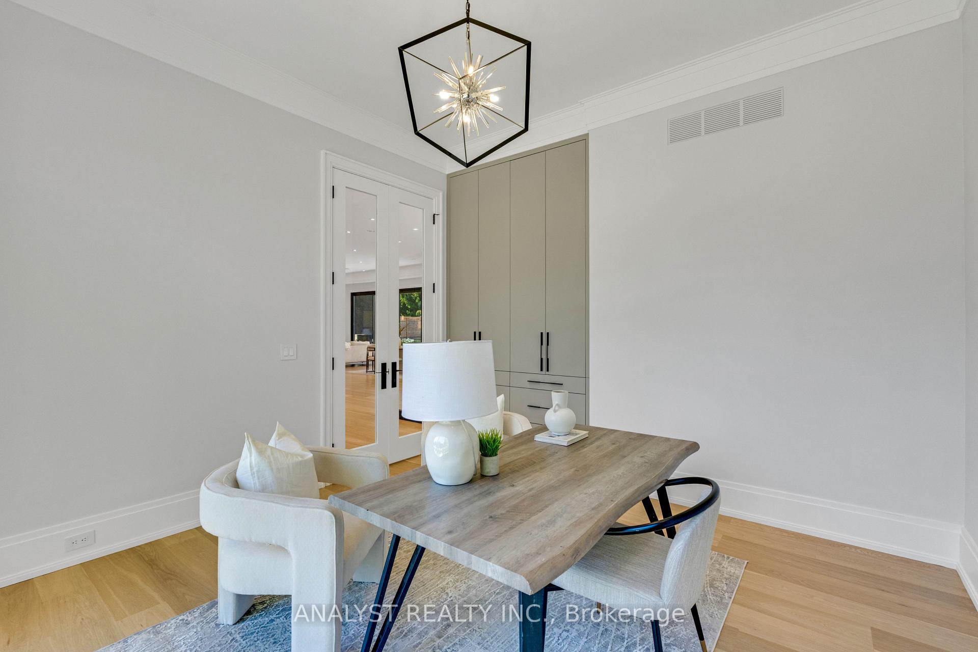 Photo 18 of 82 Donhill Crescent, Vaughan, Kleinburg — HOMEH
