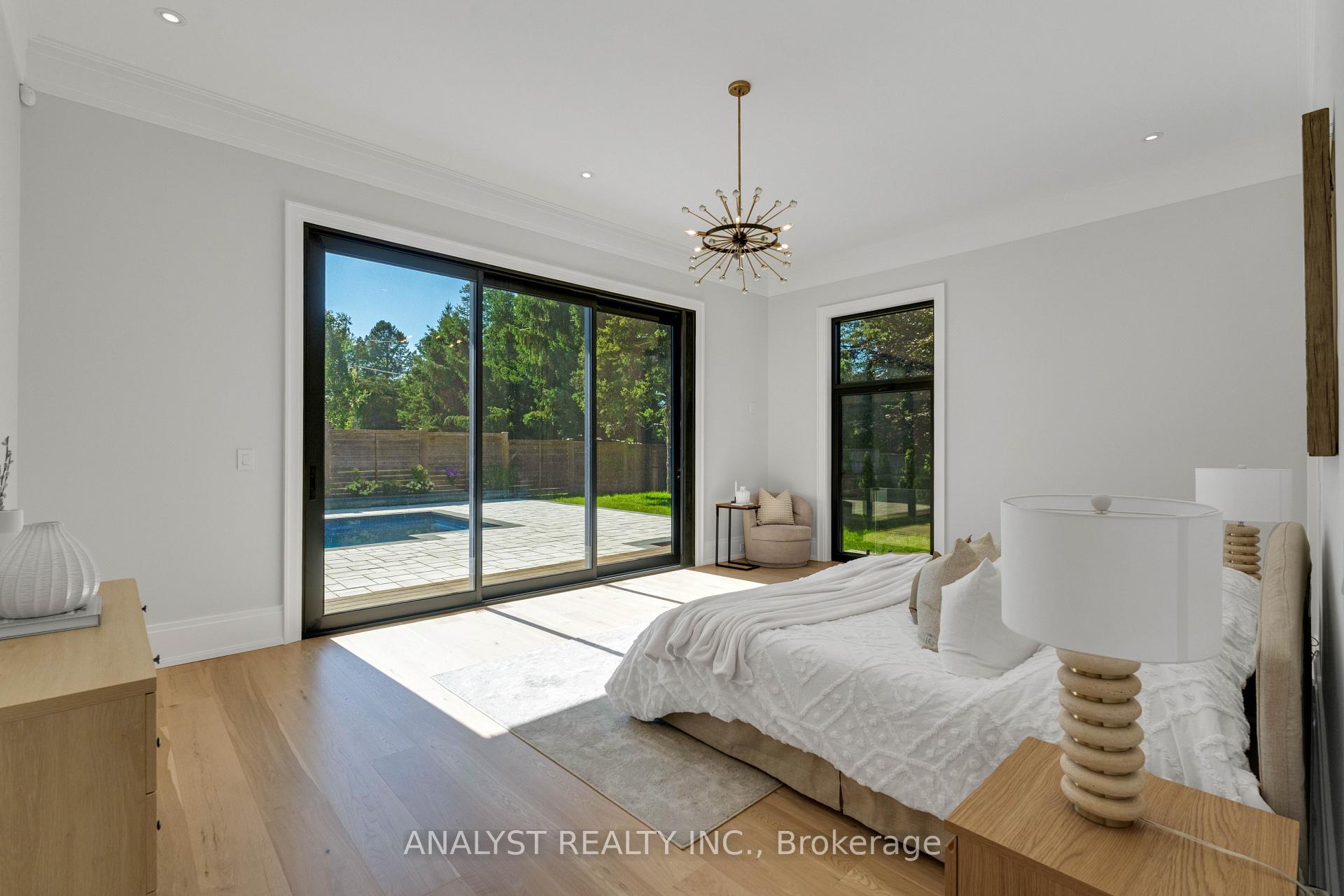 Photo 20 of 82 Donhill Crescent, Vaughan, Kleinburg — HOMEH