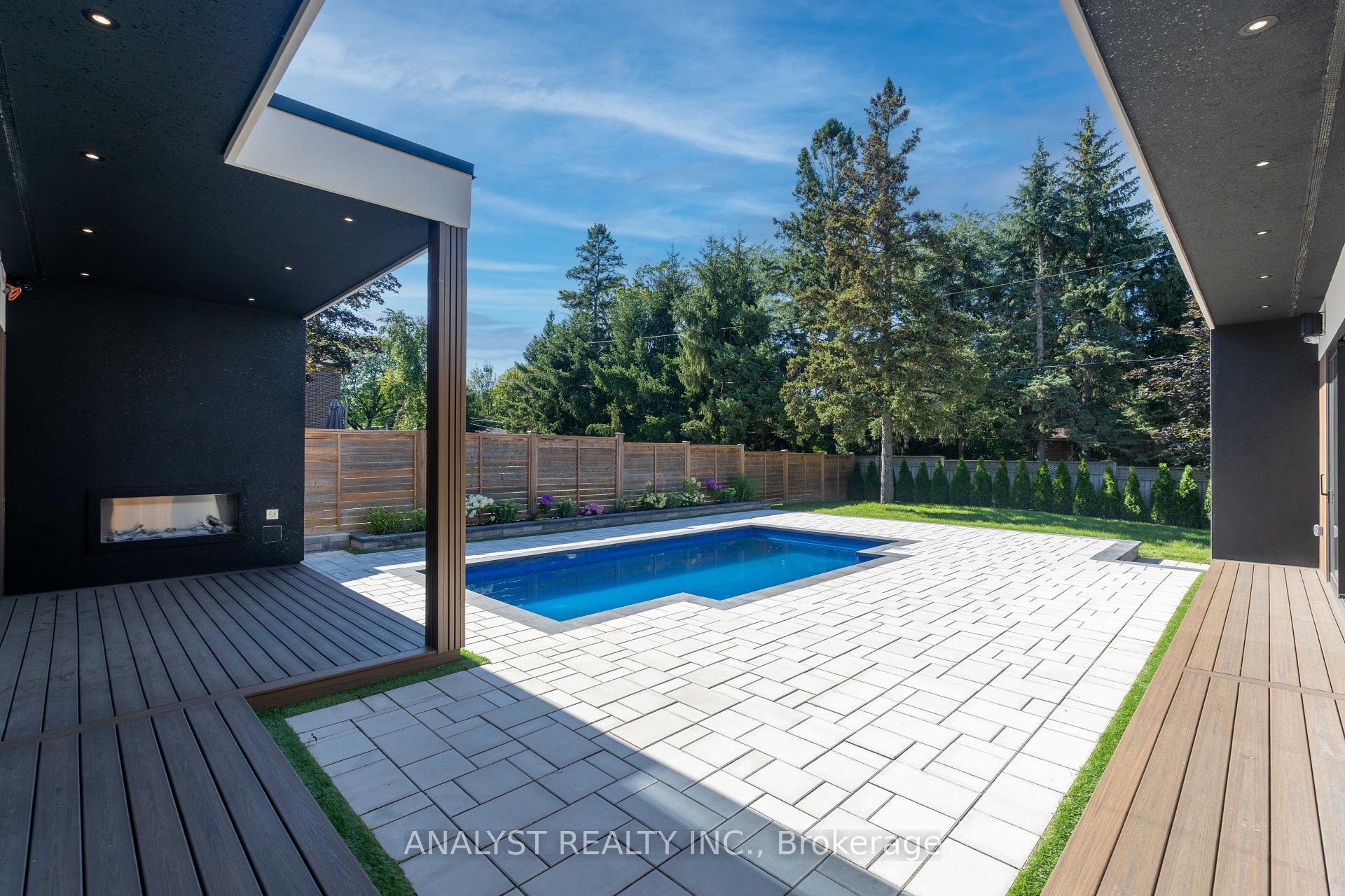 Photo 41 of 82 Donhill Crescent, Vaughan, Kleinburg — HOMEH