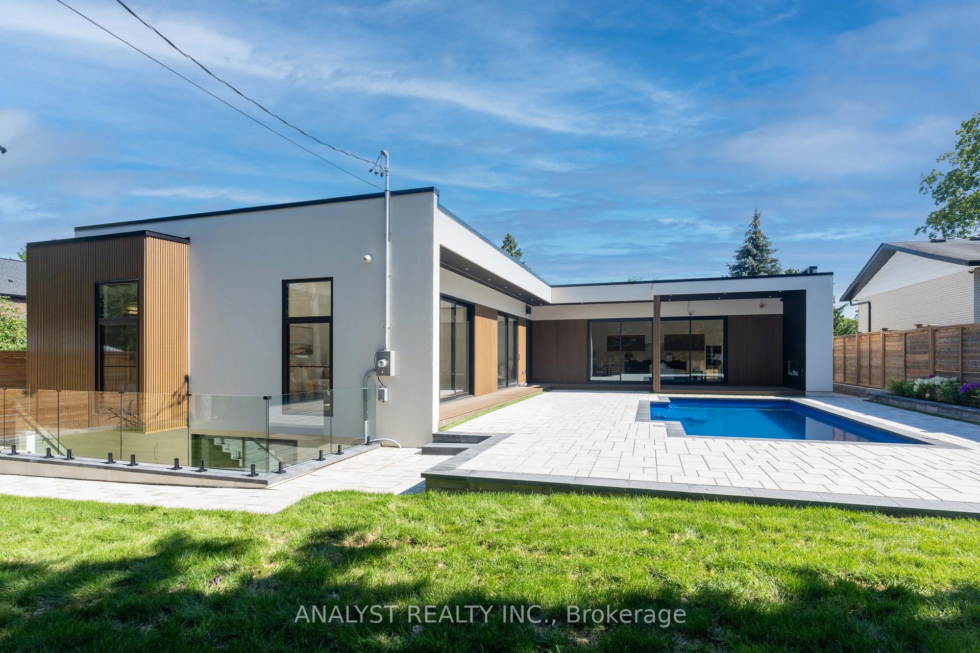 Photo 43 of 82 Donhill Crescent, Vaughan, Kleinburg — HOMEH