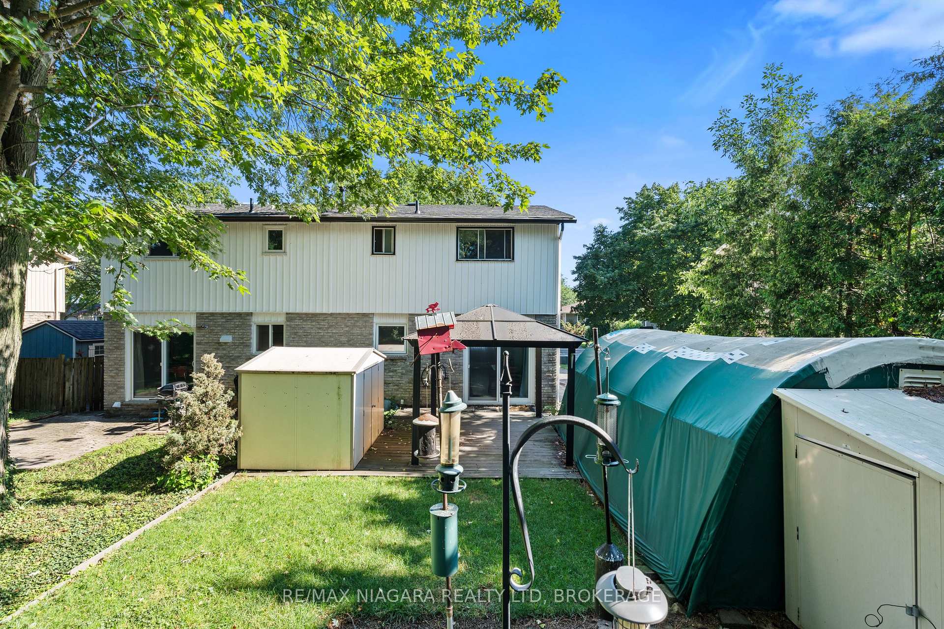 Photo 24 of 47 Birchpark Drive, Grimsby, Grimsby Beach — HOMEH