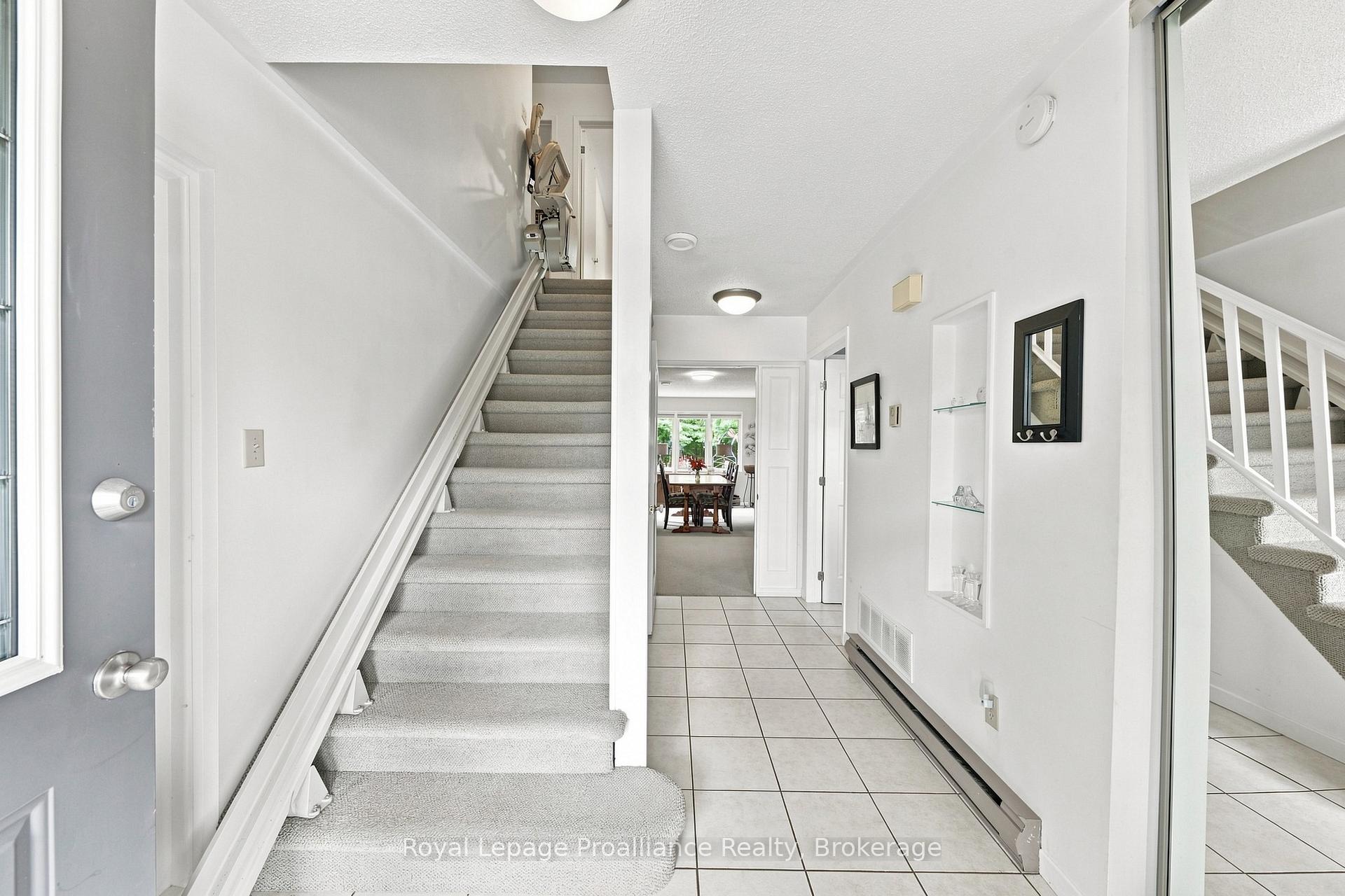 Photo 10 of 6 Mohawk Avenue, Brighton — HOMEH