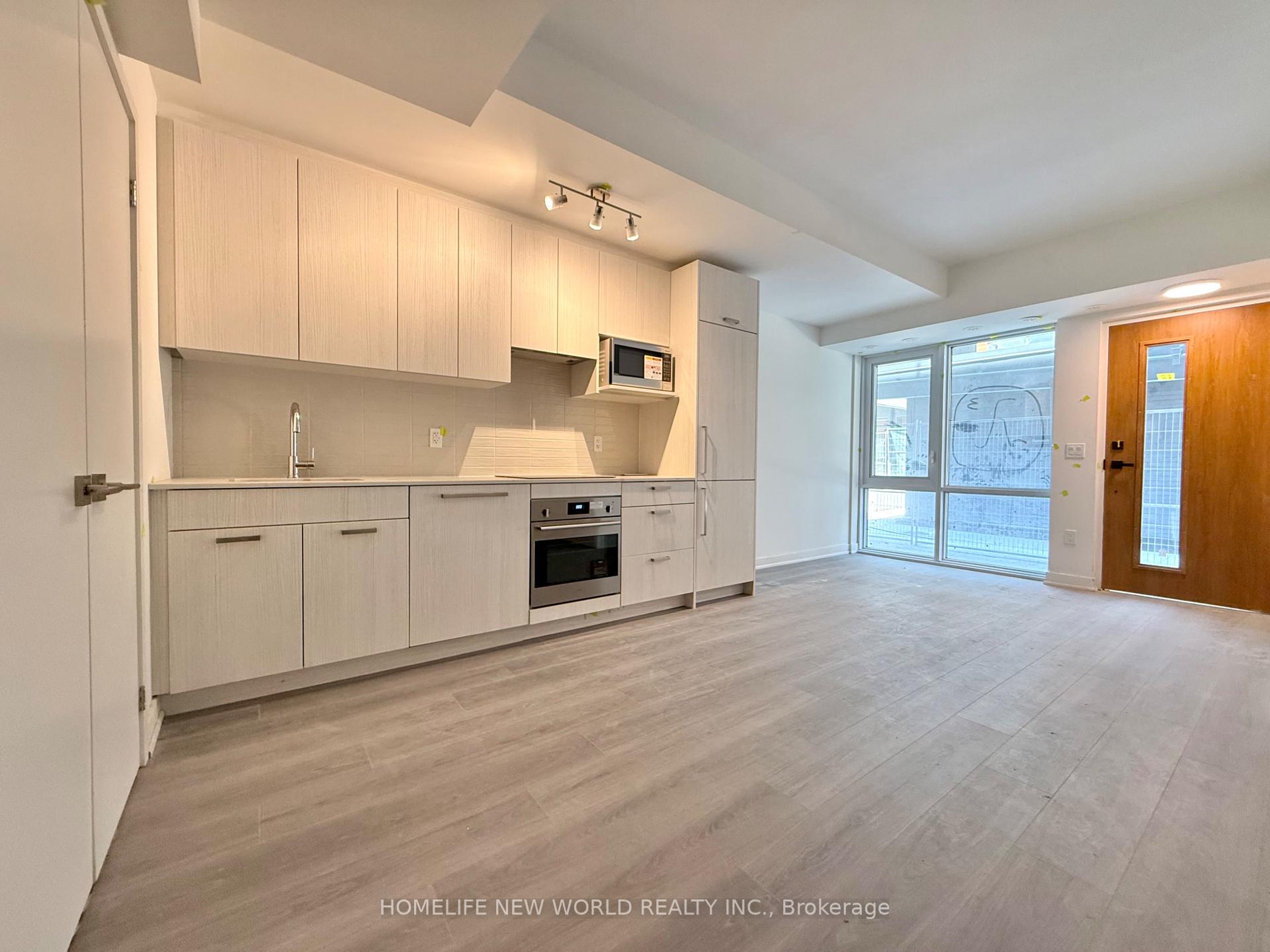 Photo 10 of Unit 110, 69 Curlew Drive, North York, Parkwoods-Donalda — HOMEH