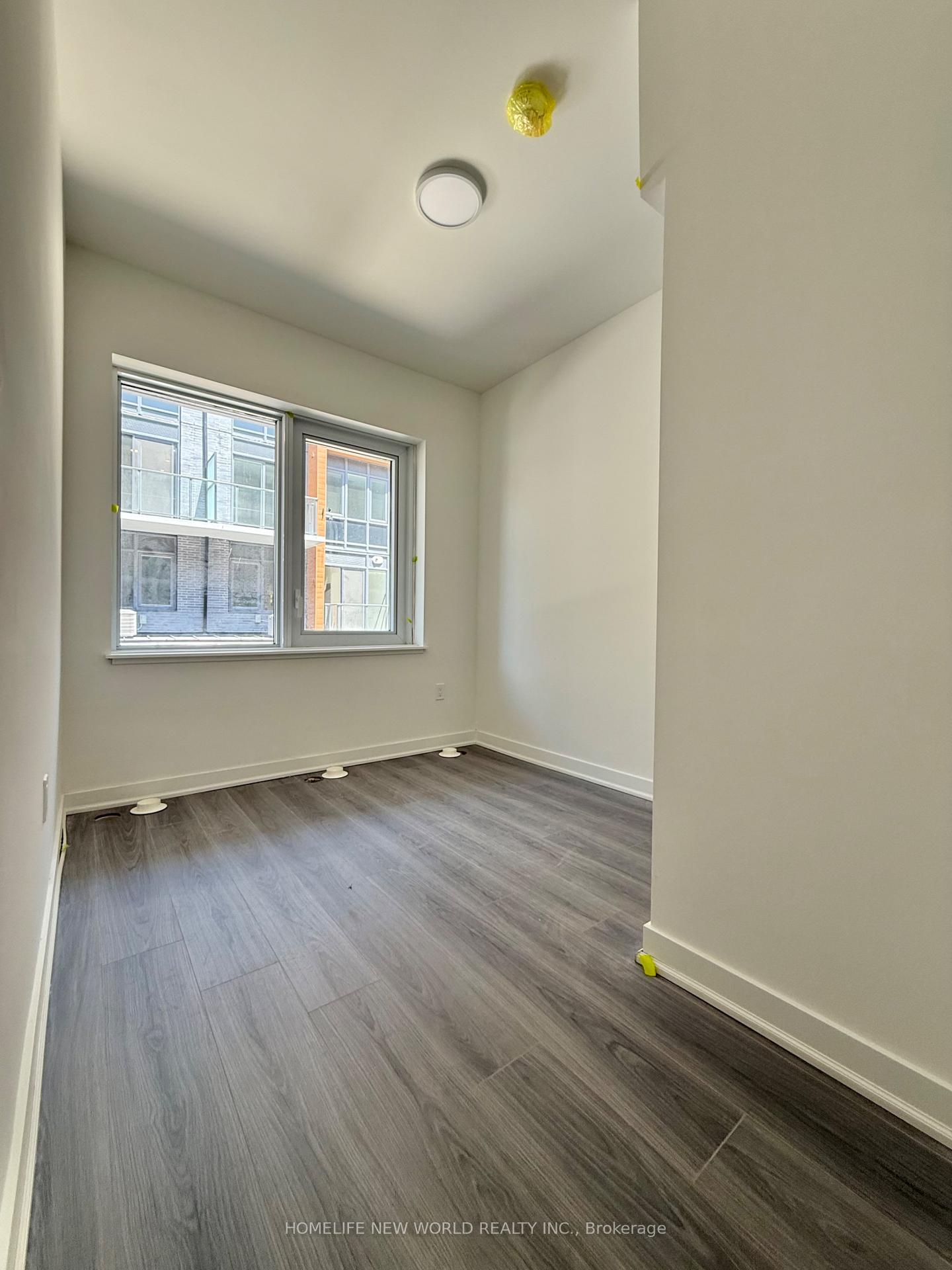Photo 15 of Unit 110, 69 Curlew Drive, North York, Parkwoods-Donalda — HOMEH