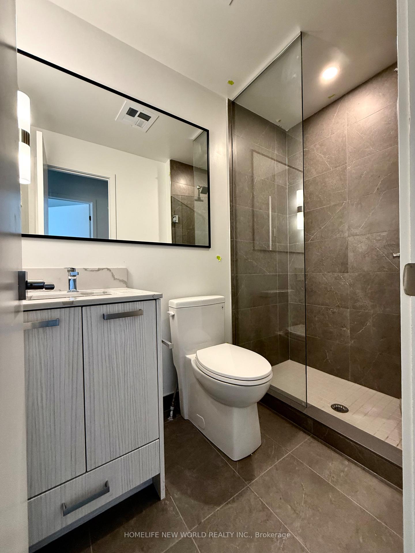 Photo 16 of Unit 110, 69 Curlew Drive, North York, Parkwoods-Donalda — HOMEH