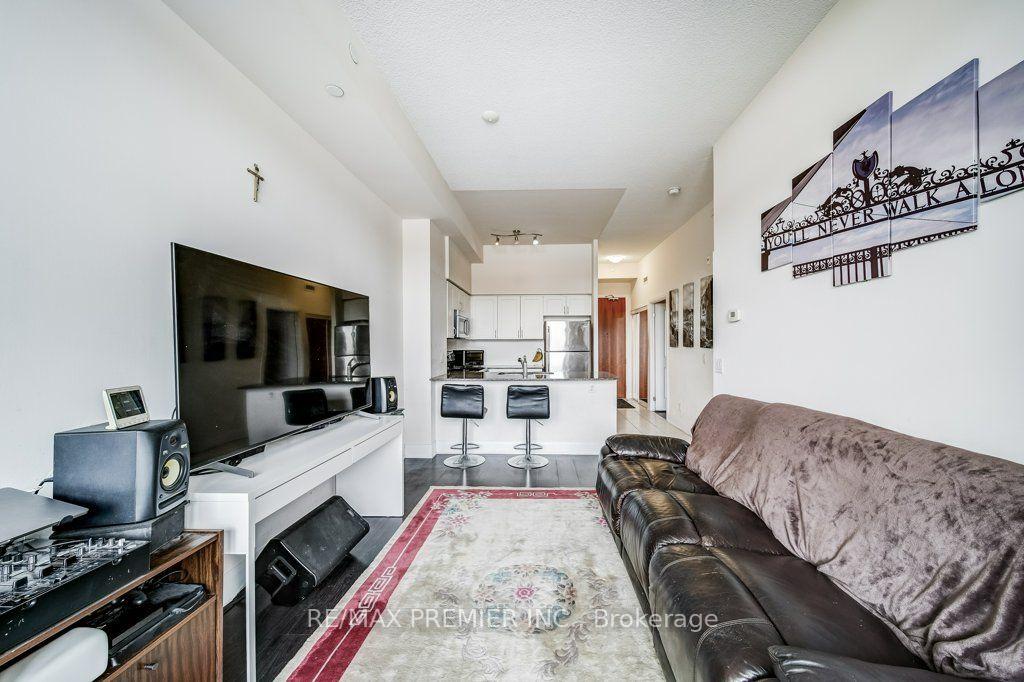 Photo 19 of Unit 209, 4700 Highway 7 Road, Vaughan, Vaughan Grove — HOMEH