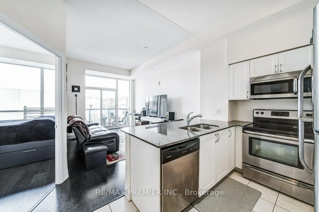 Photo 6 of Unit 209, 4700 Highway 7 Road, Vaughan, Vaughan Grove — HOMEH