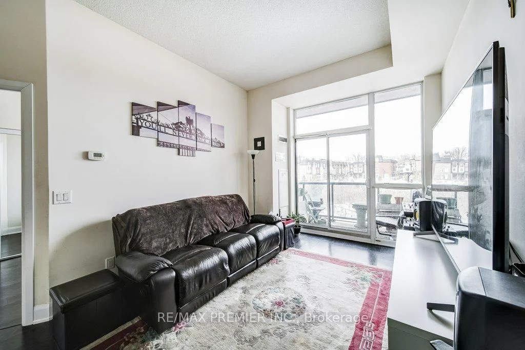 Photo 16 of Unit 209, 4700 Highway 7 Road, Vaughan, Vaughan Grove — HOMEH