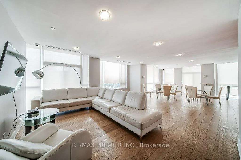 Photo 32 of Unit 209, 4700 Highway 7 Road, Vaughan, Vaughan Grove — HOMEH