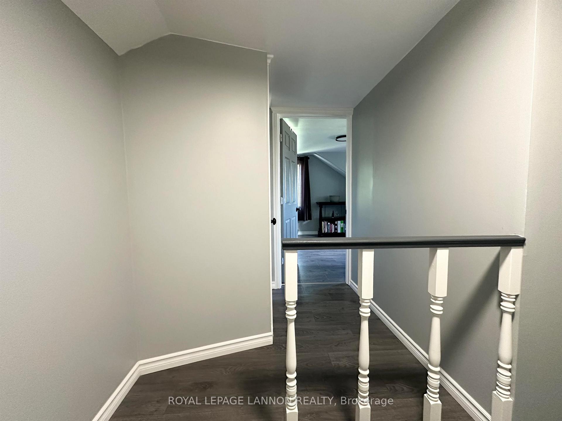 Photo 12 of 219 McCulloch St, Thunder Bay, Court / Cumberland — HOMEH