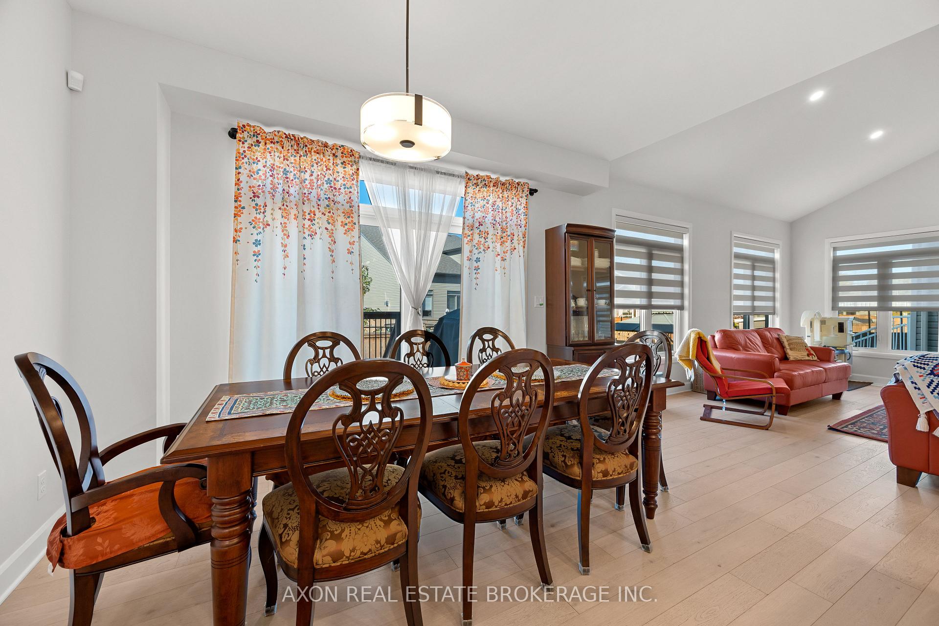 Photo 15 of 1371 Andersen Drive, Kingston, City Northwest — HOMEH
