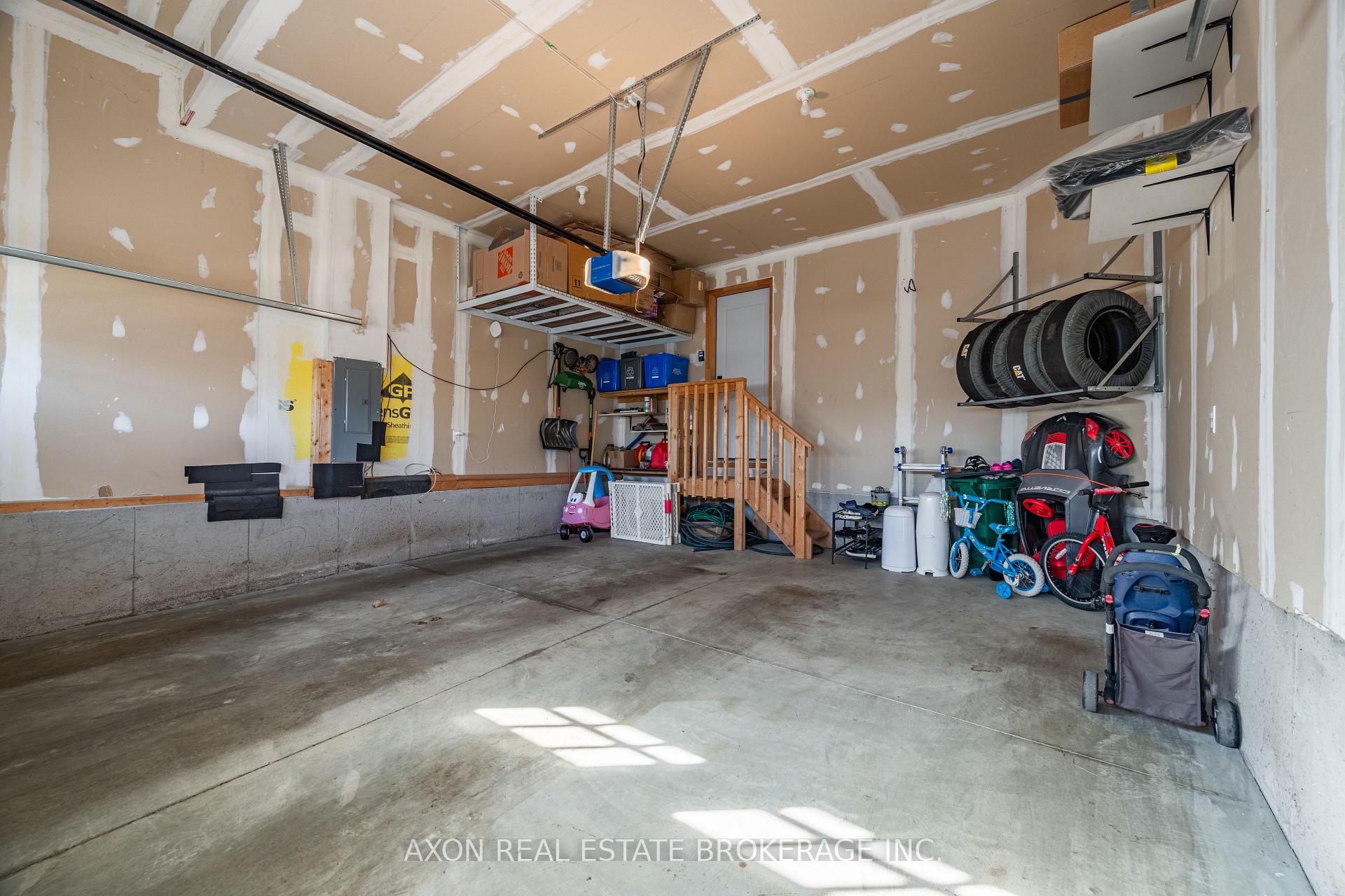 Photo 44 of 1371 Andersen Drive, Kingston, City Northwest — HOMEH
