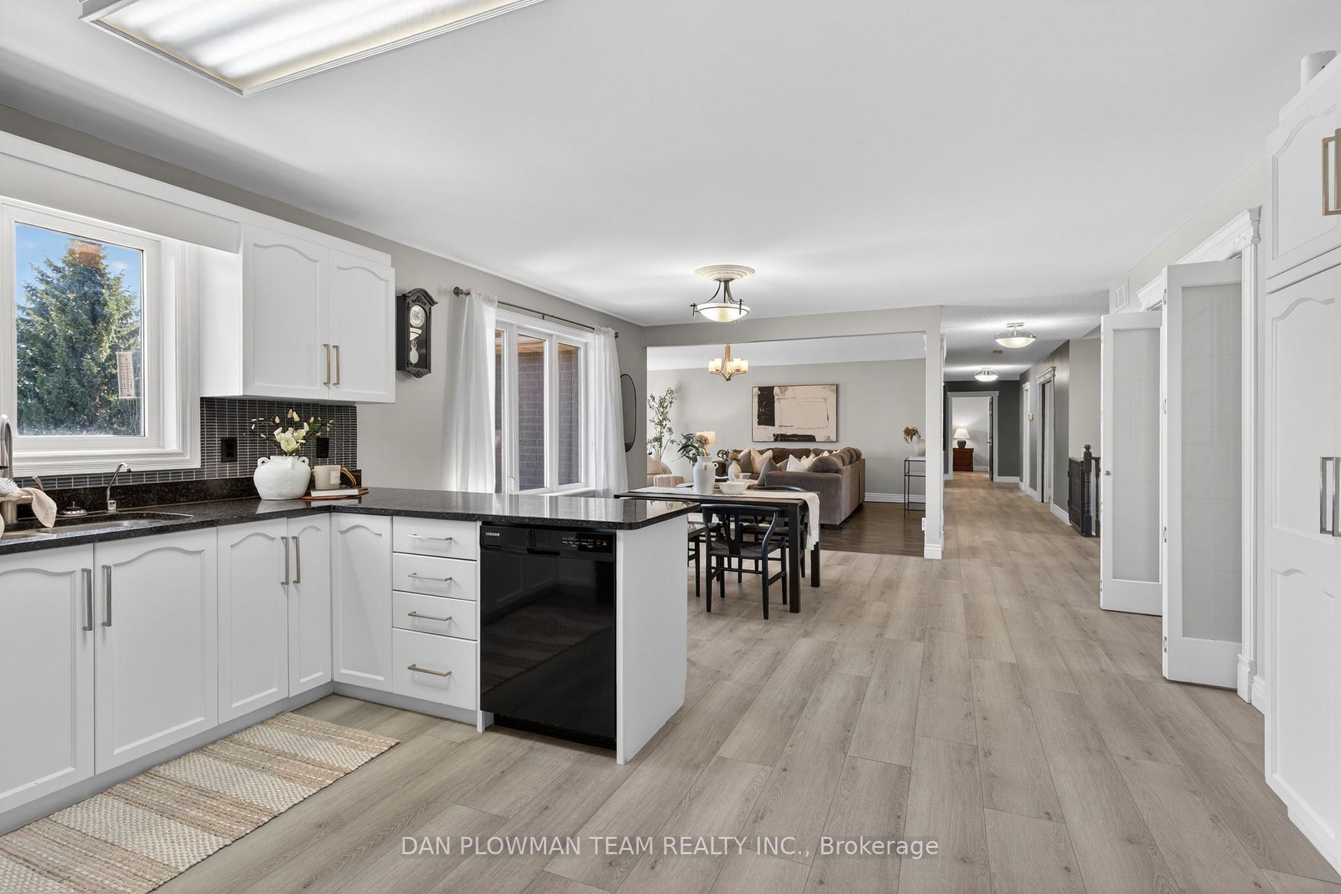 Photo 12 of 11 Steepleview Court, Oshawa, Columbus — HOMEH