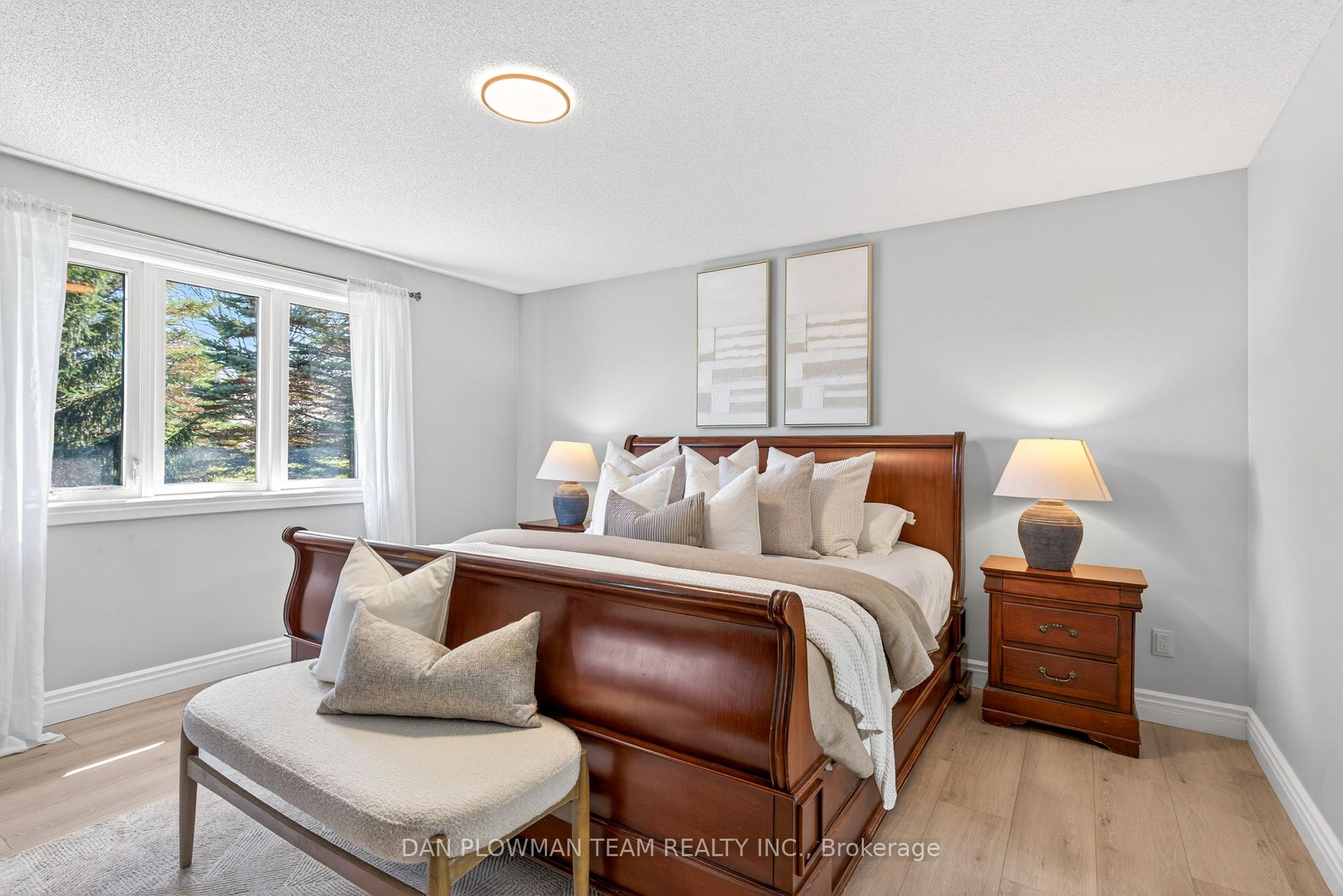 Photo 18 of 11 Steepleview Court, Oshawa, Columbus — HOMEH