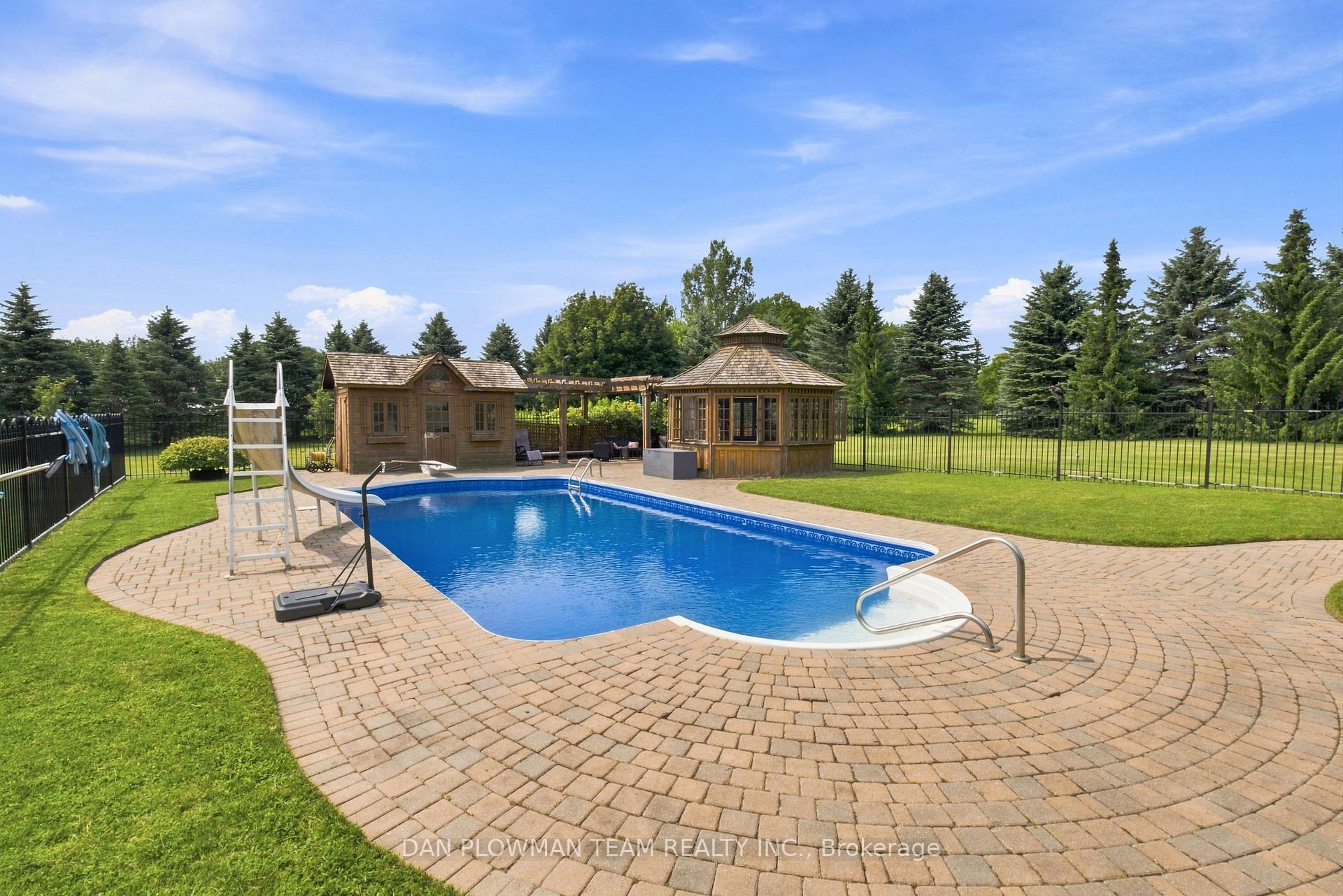 Photo 43 of 11 Steepleview Court, Oshawa, Columbus — HOMEH