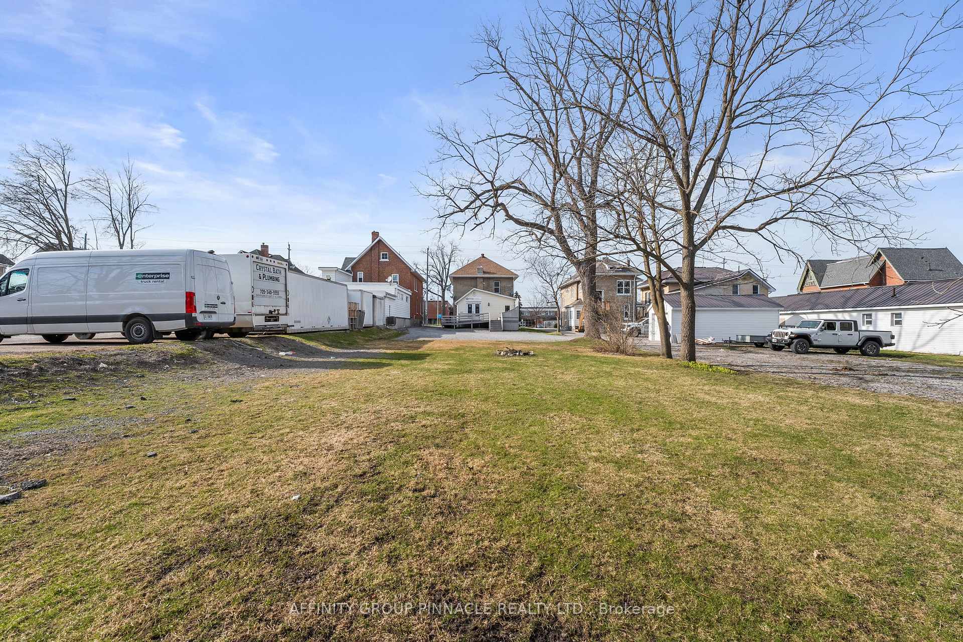 Photo 41 of 255 Kent Street W, Kawartha Lakes, Lindsay — HOMEH