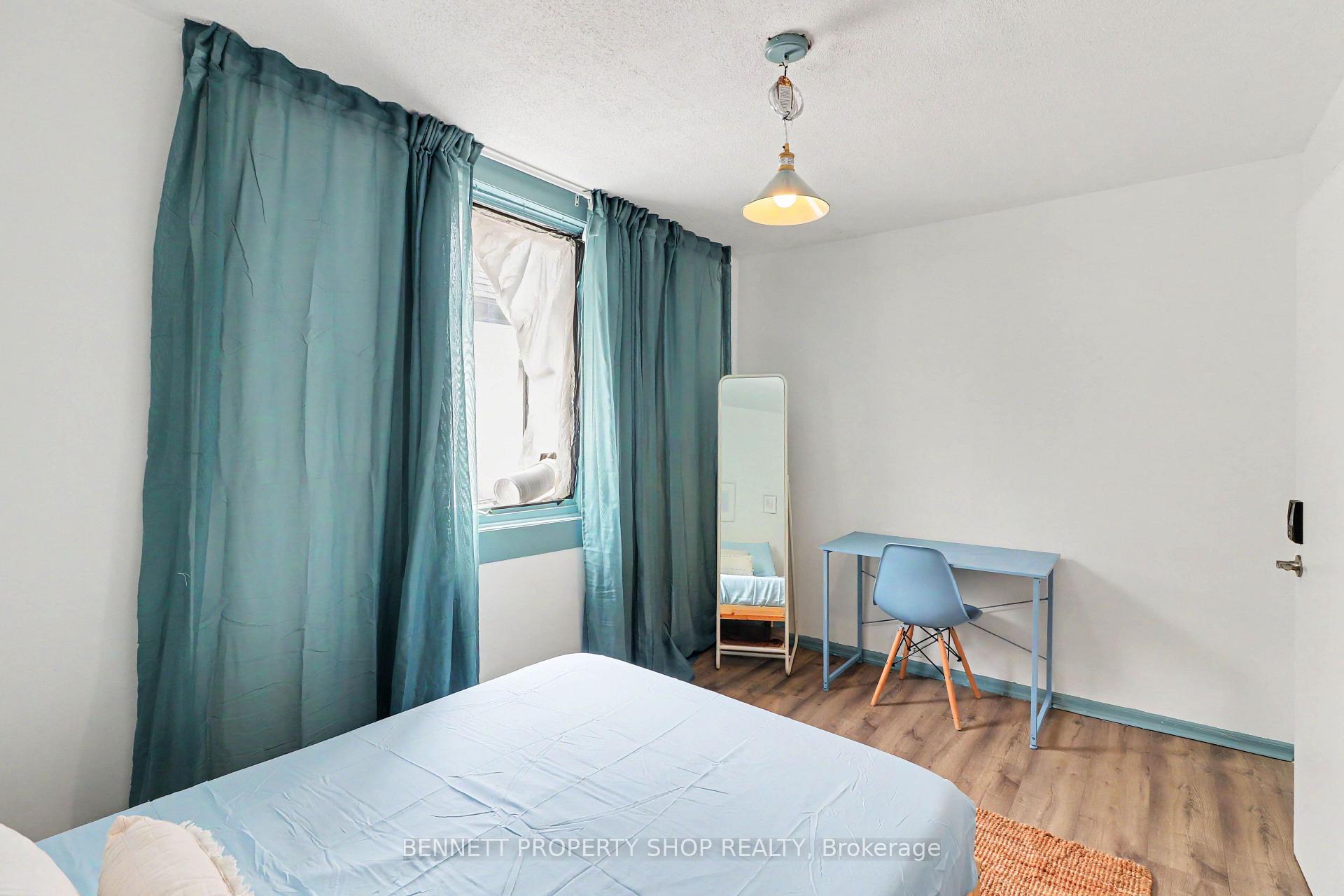 Photo 20 of 96 Norman Street, Ottawa, West Centre Town — HOMEH