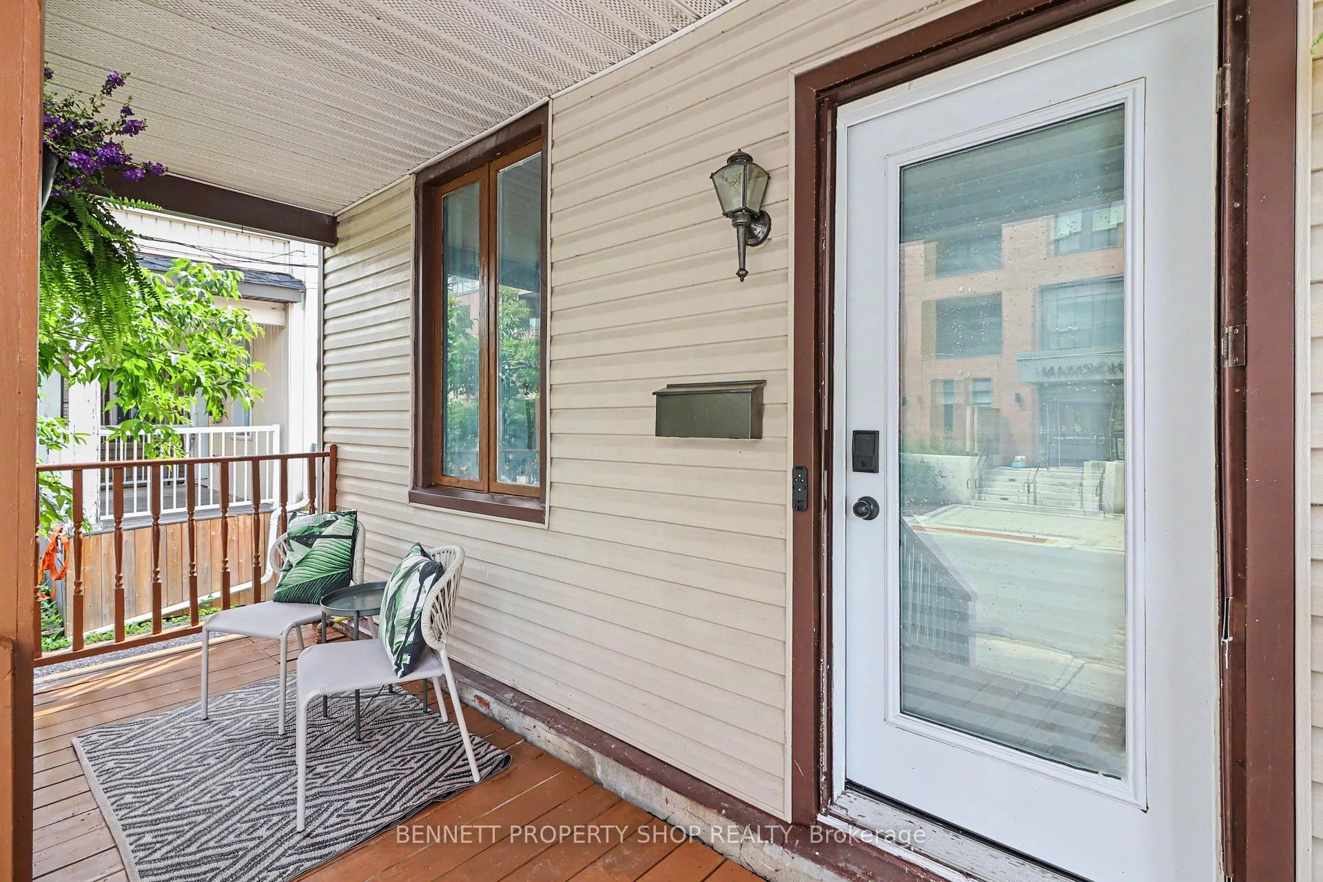 Photo 4 of 96 Norman Street, Ottawa, West Centre Town — HOMEH