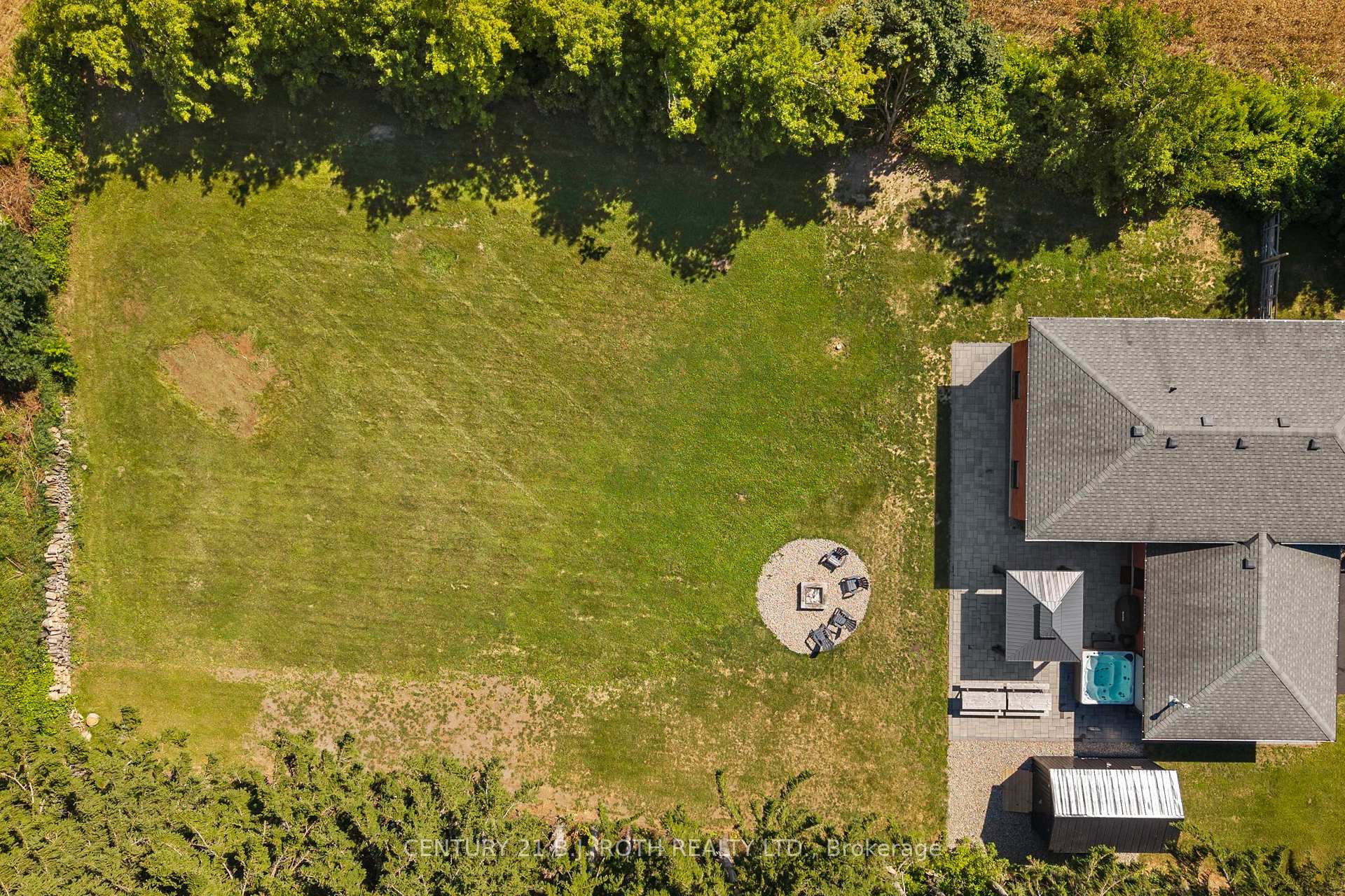 Photo 38 of 1908 10th Line, Innisfil, Rural Innisfil — HOMEH