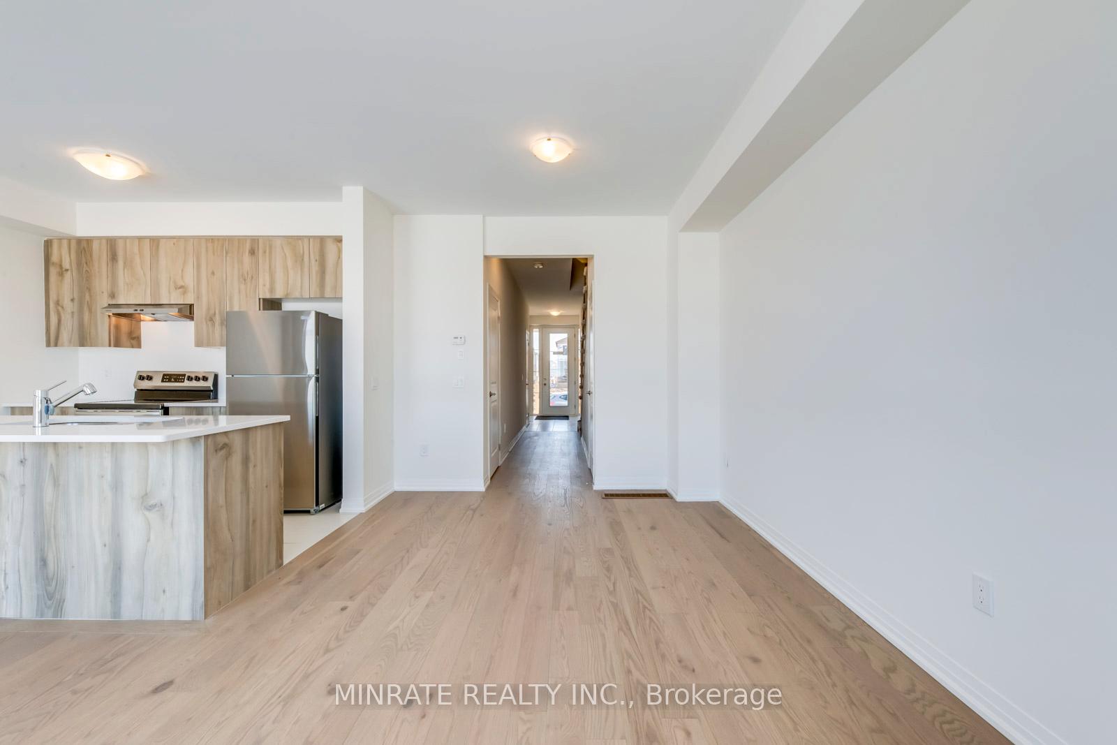 Photo 2 of 40 Freedom Crescent, Hamilton, Mount Hope — HOMEH