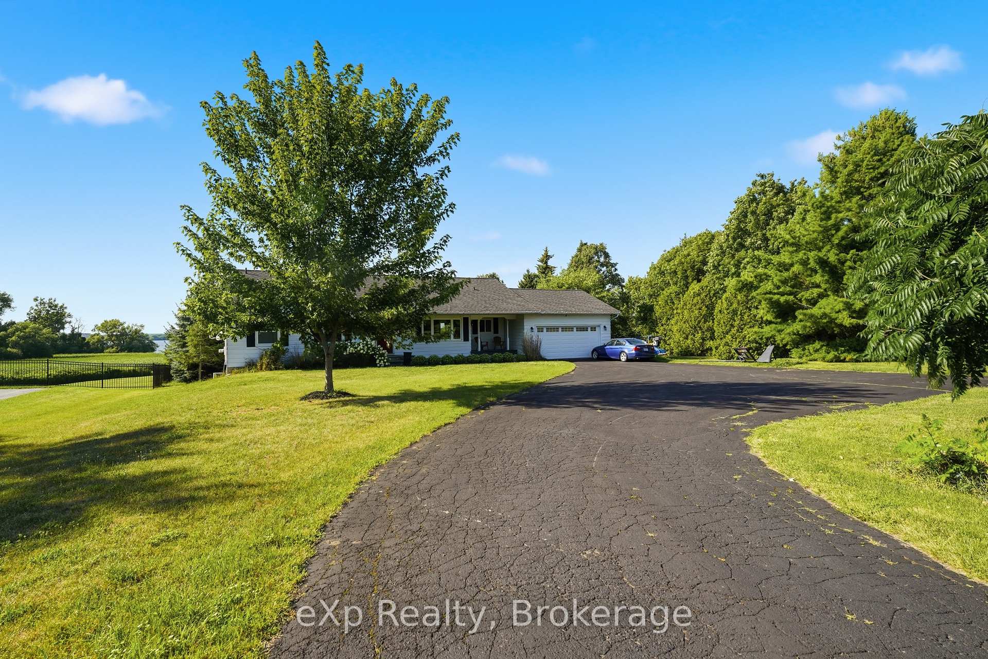 Photo 4 of 2352 County Road 3, Prince Edward County, Ameliasburg Ward — HOMEH