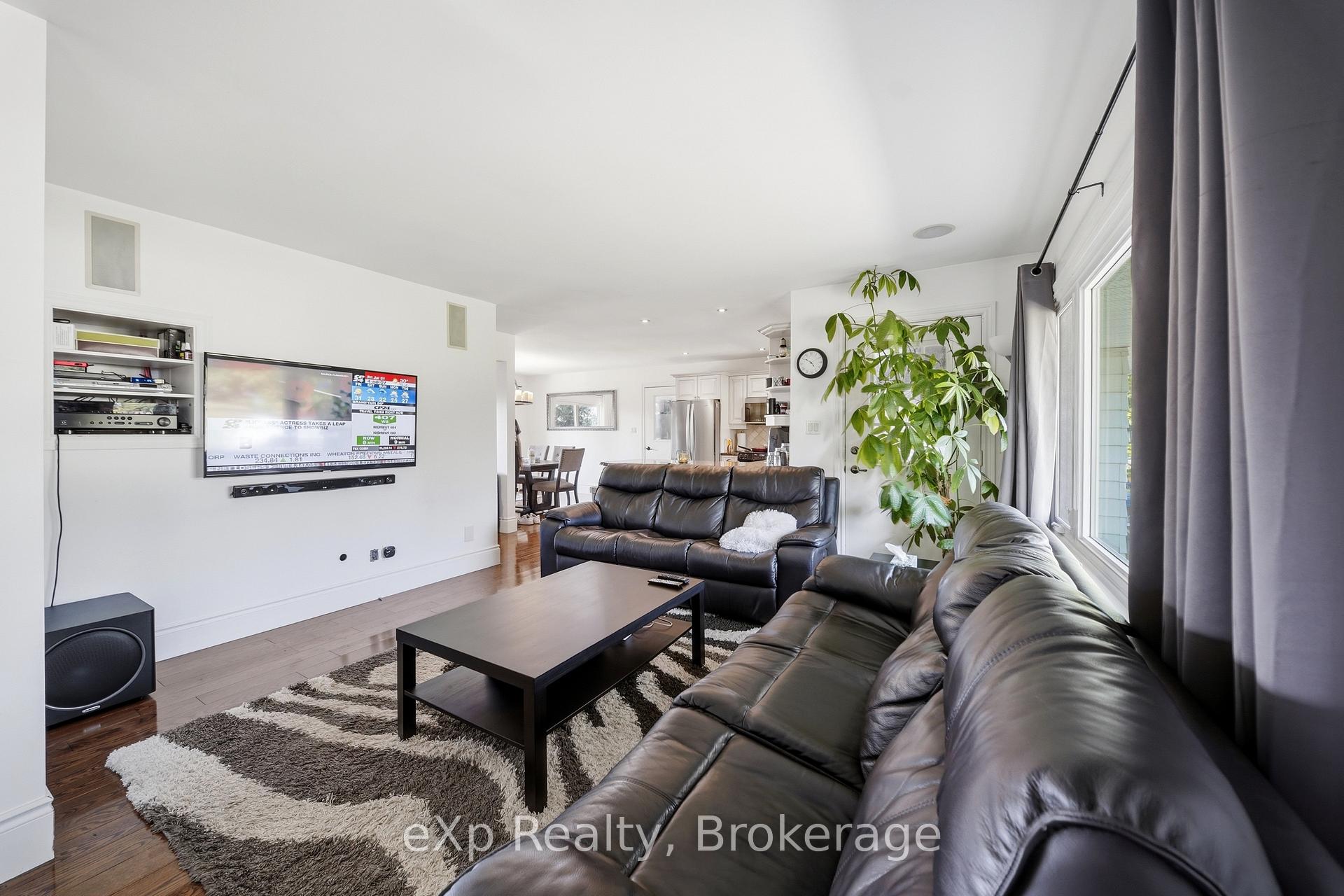 Photo 5 of 2352 County Road 3, Prince Edward County, Ameliasburg Ward — HOMEH